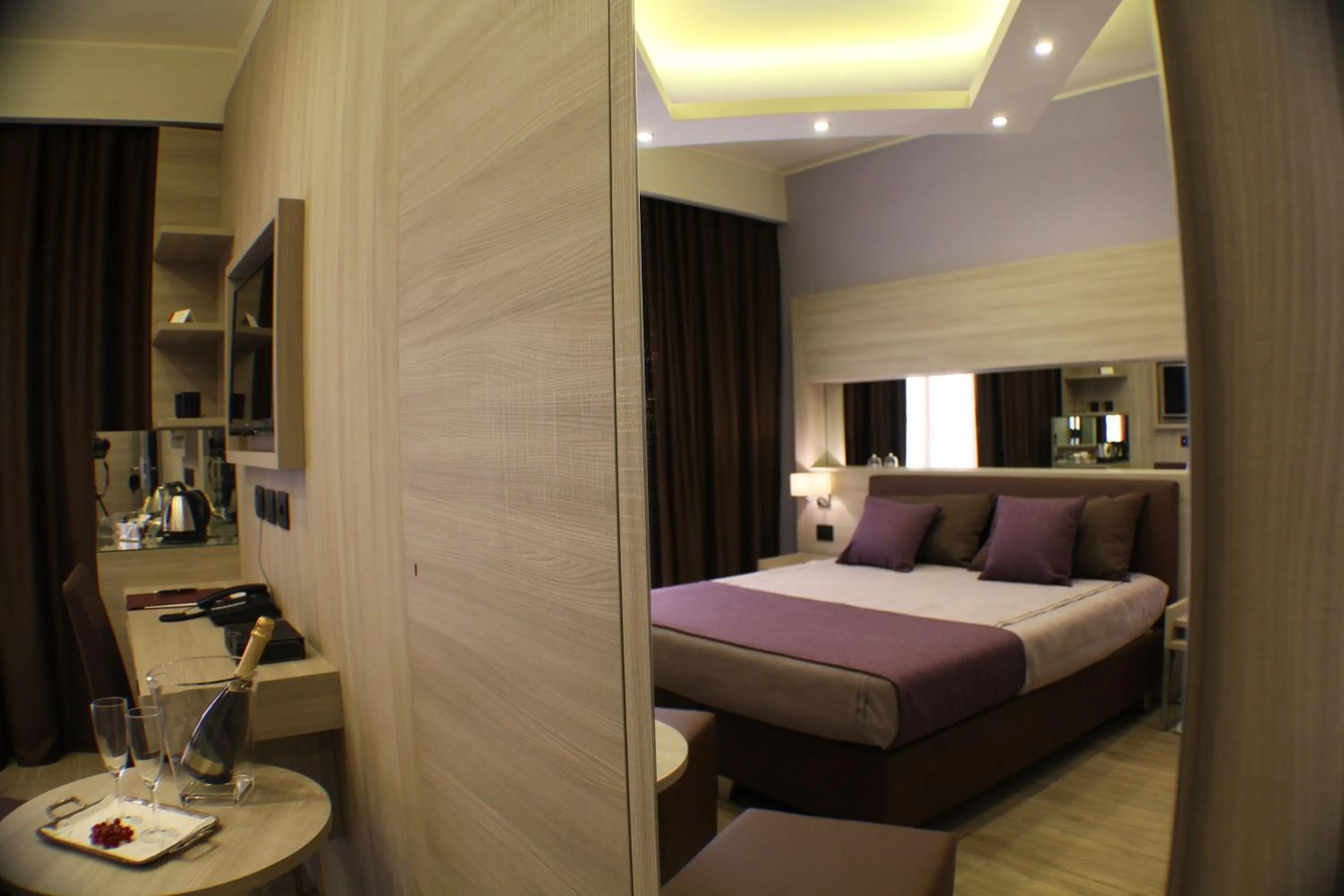 Bedroom in Hotel Trapani In