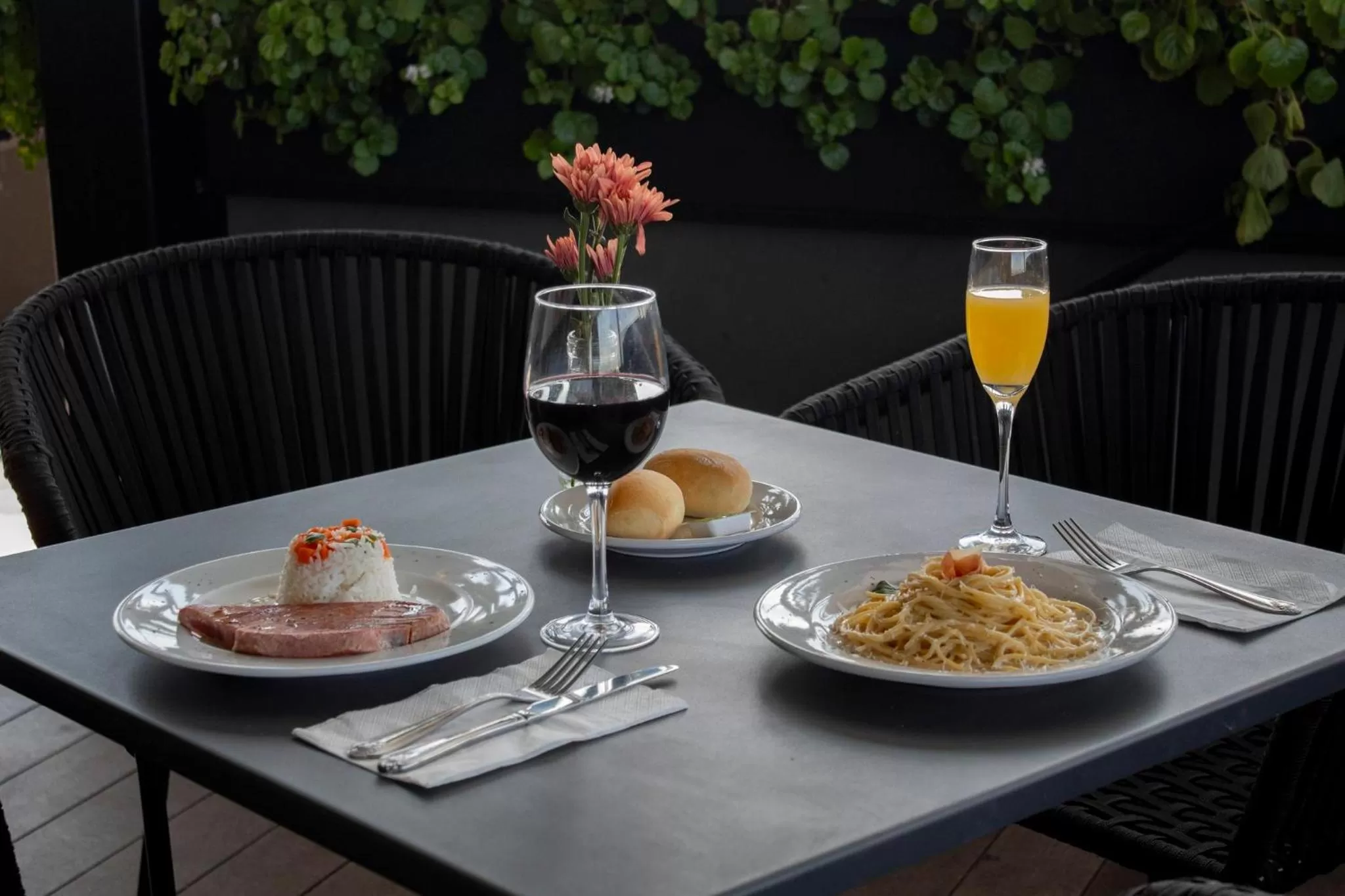 Restaurant/places to eat in Holiday Inn Express Mexico City Satelite by IHG