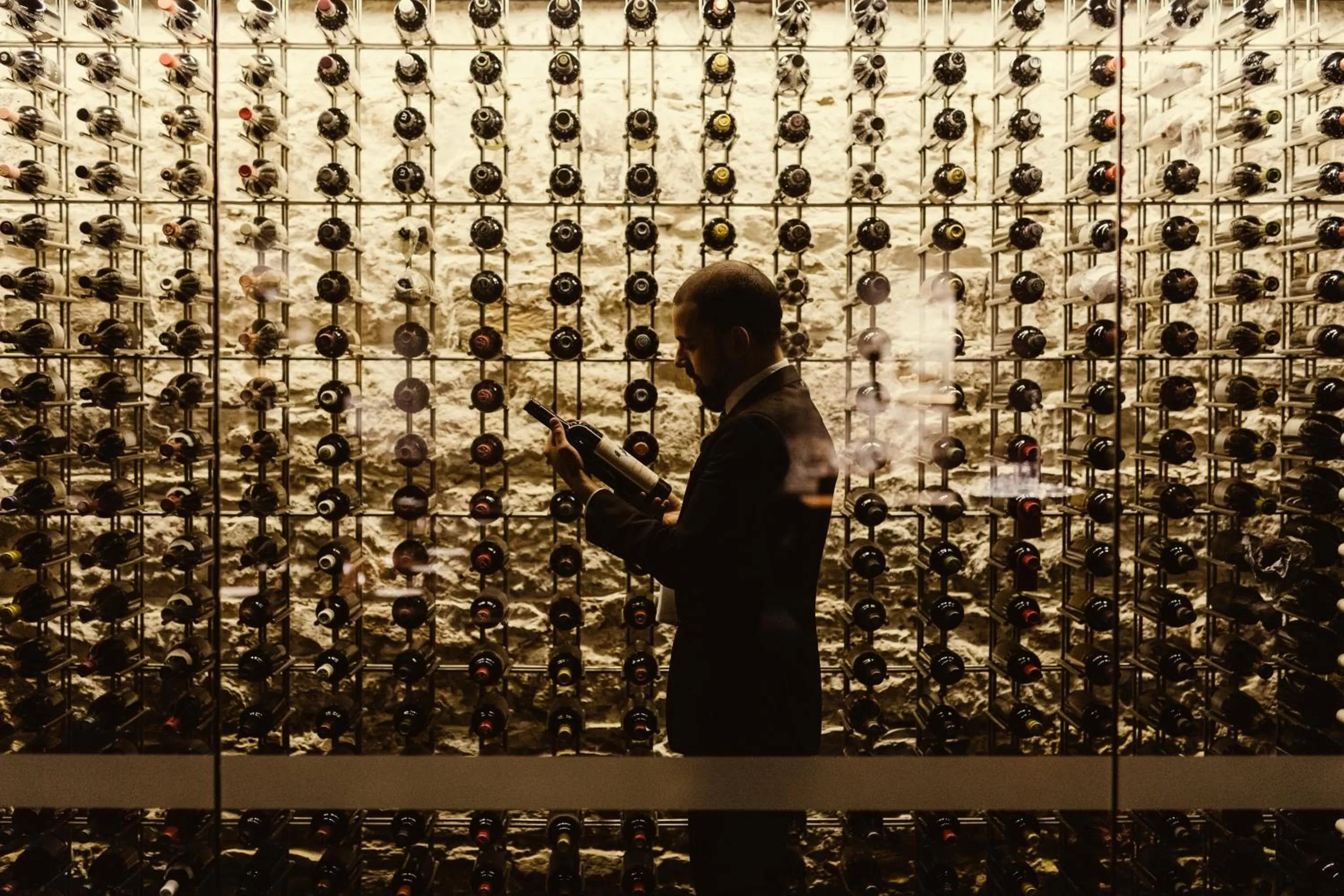 Restaurant/places to eat in The Henry Jones Art Hotel