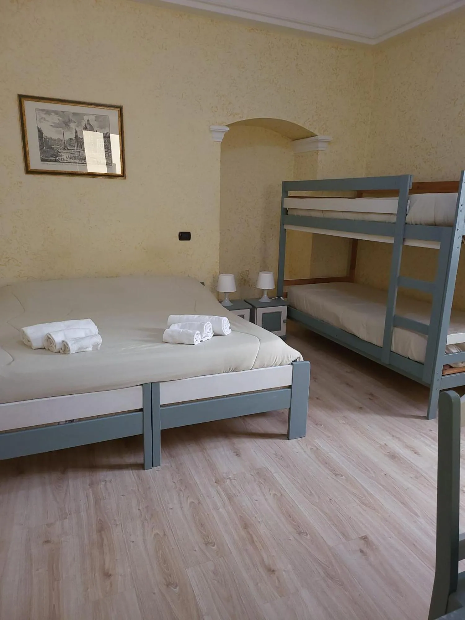 Bed in St. Peter's Rooms Rome