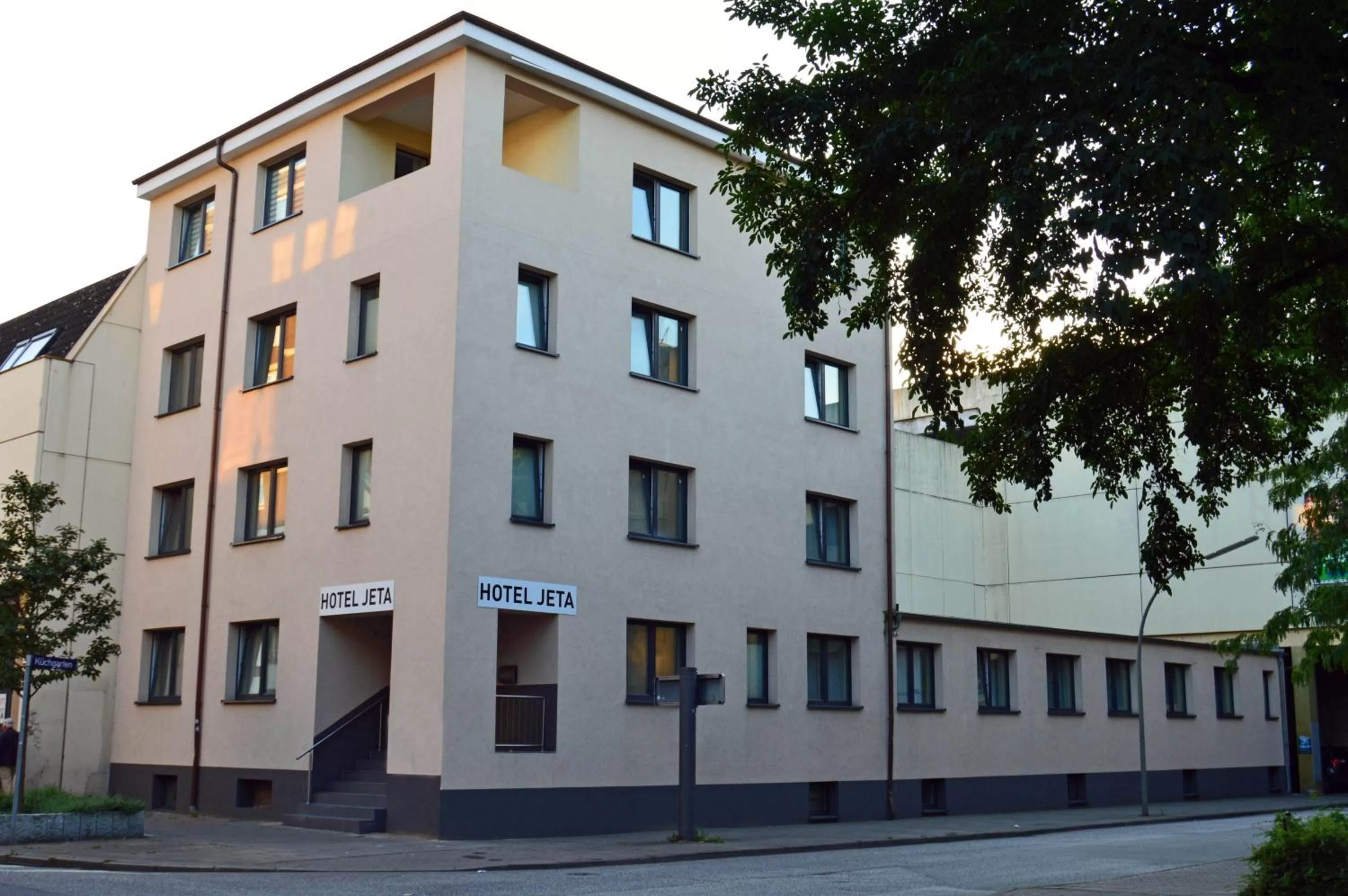 Facade/entrance in Hotel Jeta