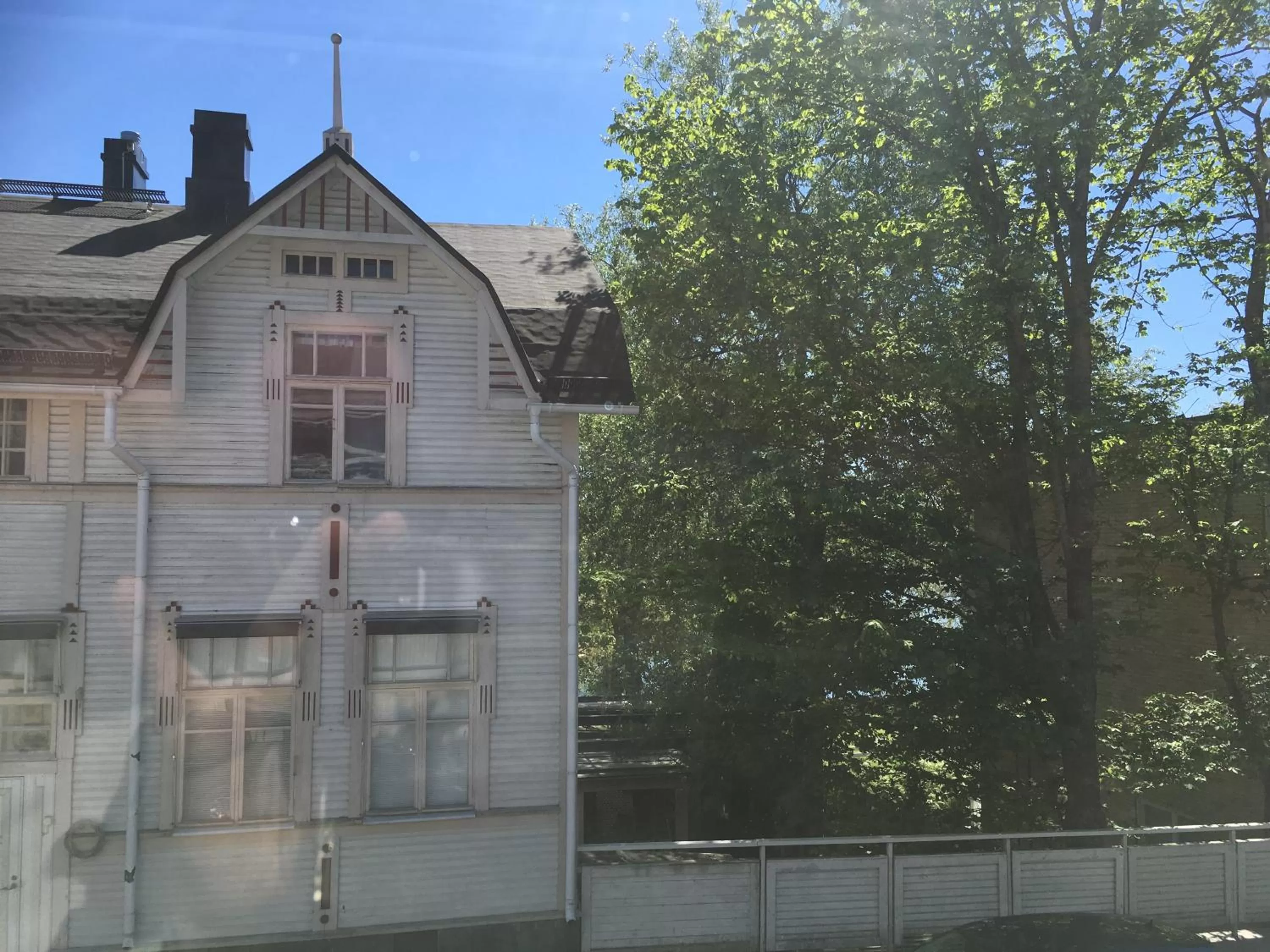 Summer in Cafe-Restaurant & Hotel Saima