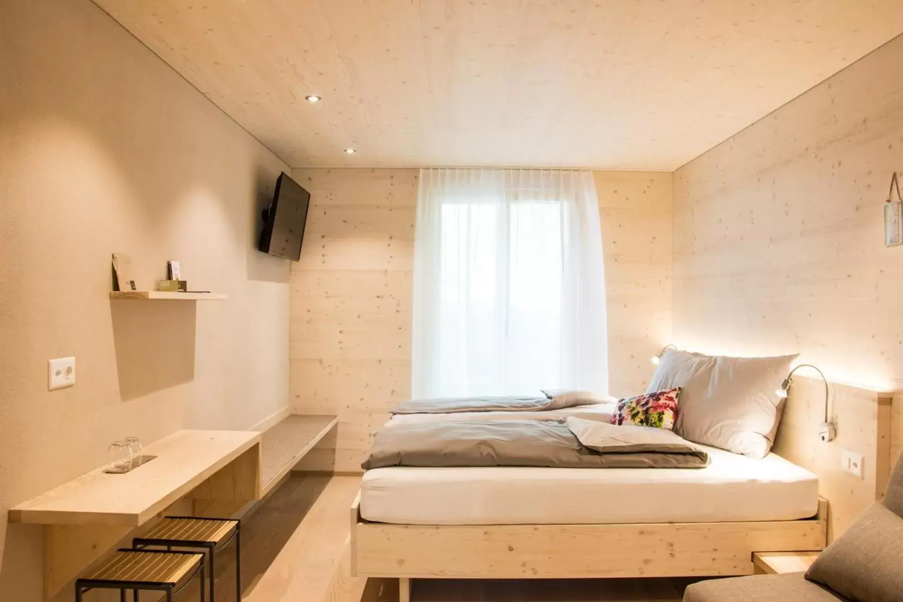 Double or Twin Room Superior - single occupancy in kroneLODGE - Self-Check-In Hotel Double or Twin Room Superior - single occupancy in kroneLODGE - Self-Check-In Hotel