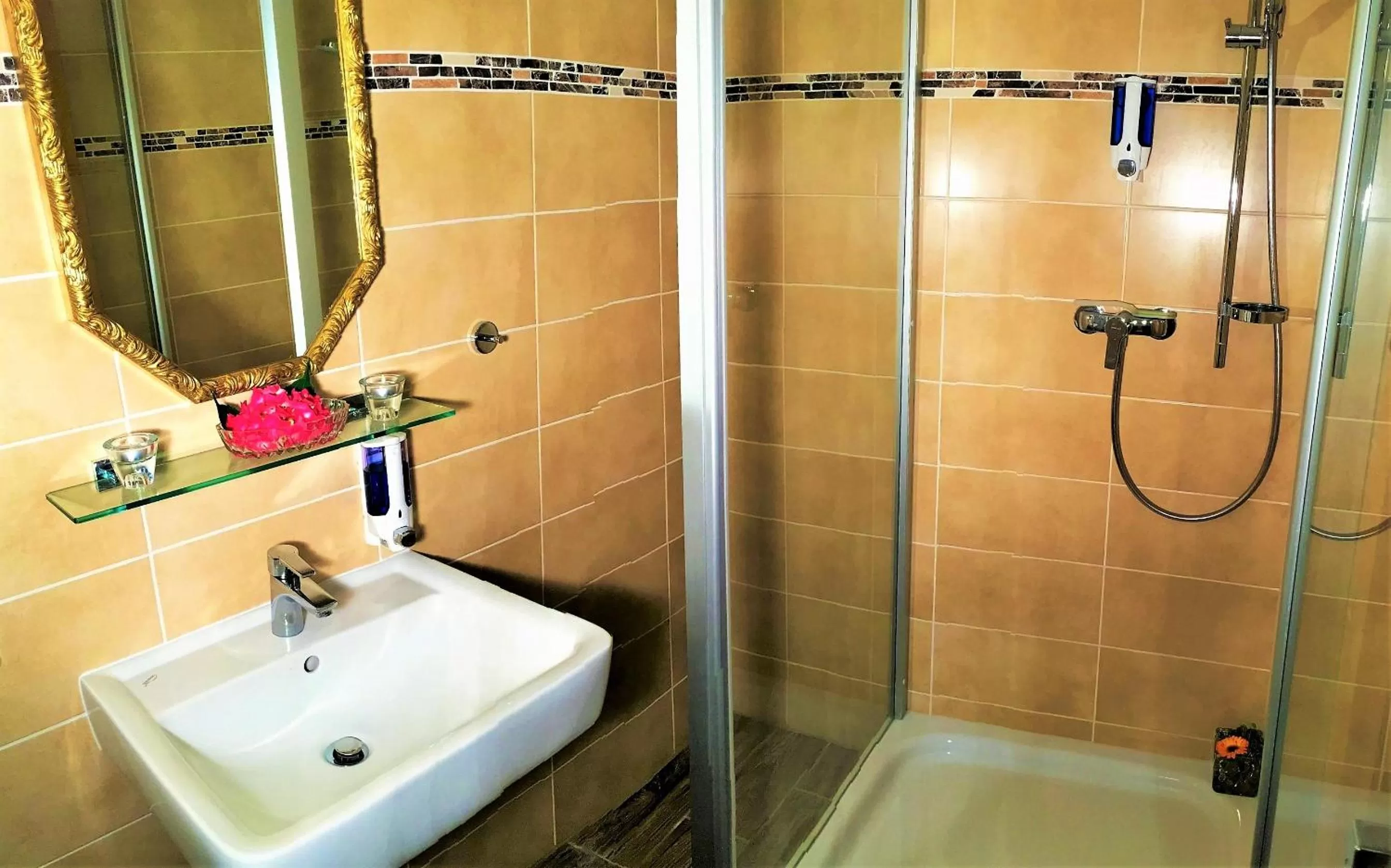 Bathroom in Hotel Holsteinische Schweiz am Dieksee