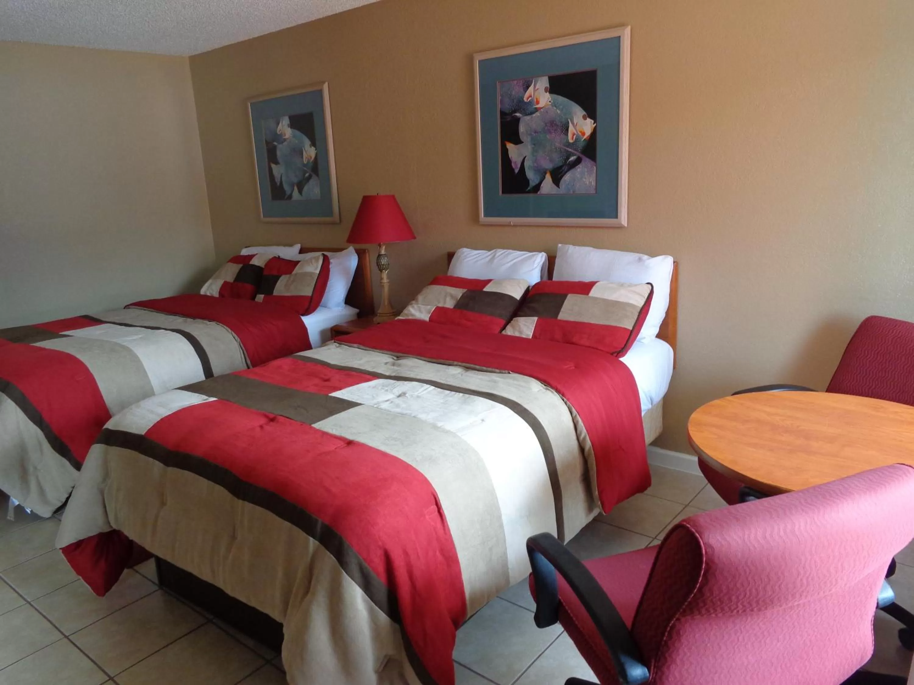 Bedroom, Bed in Days Inn by Wyndham Cocoa Cruiseport West At I-95/524