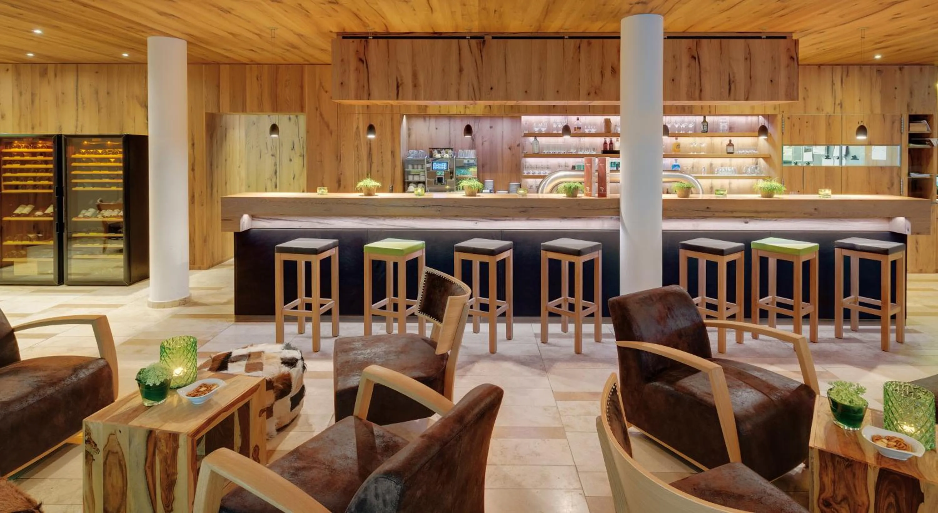 Lounge or bar in Nells Park Hotel