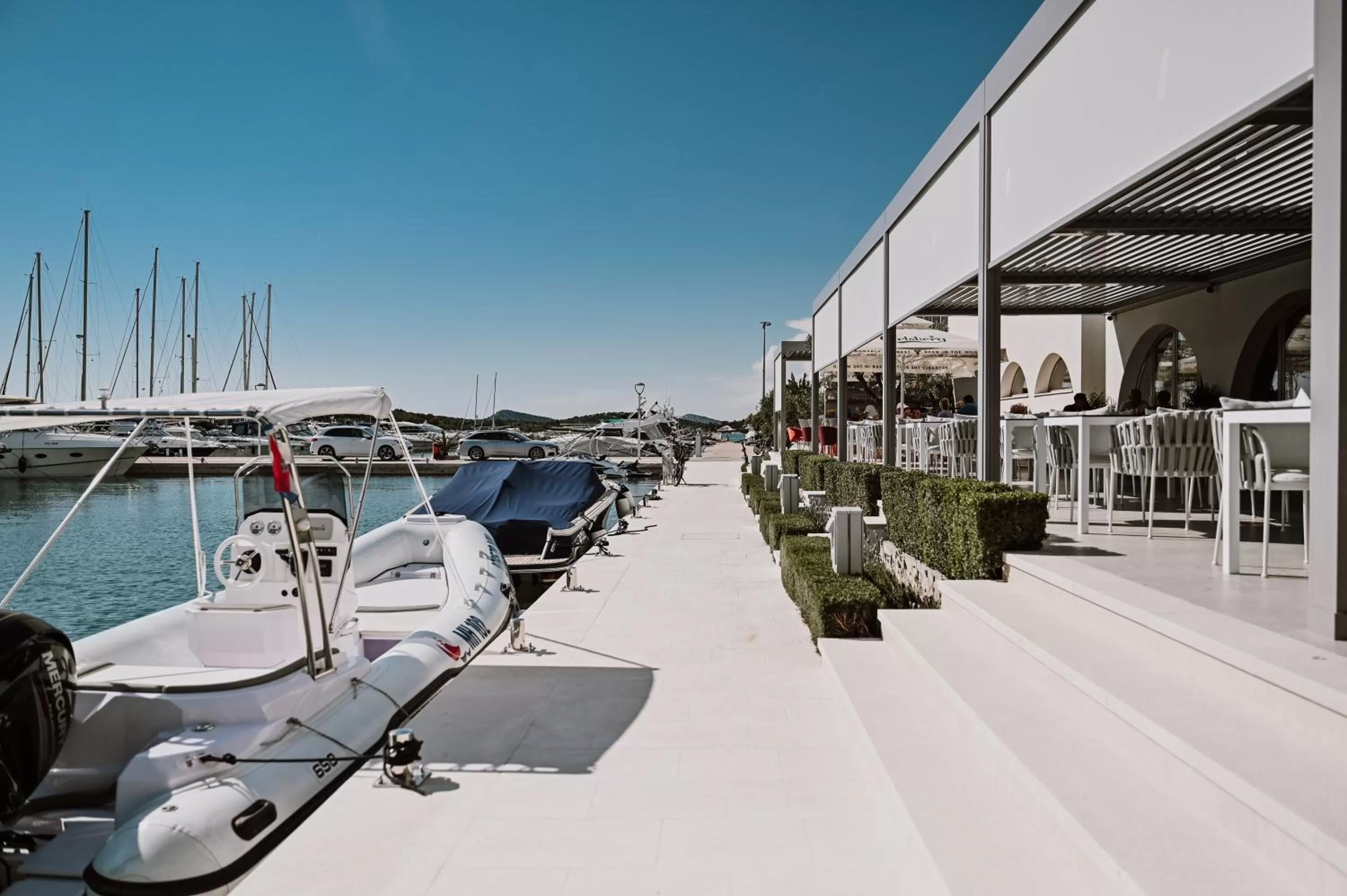 Property building in Hotel Stomorin-Marina Hramina