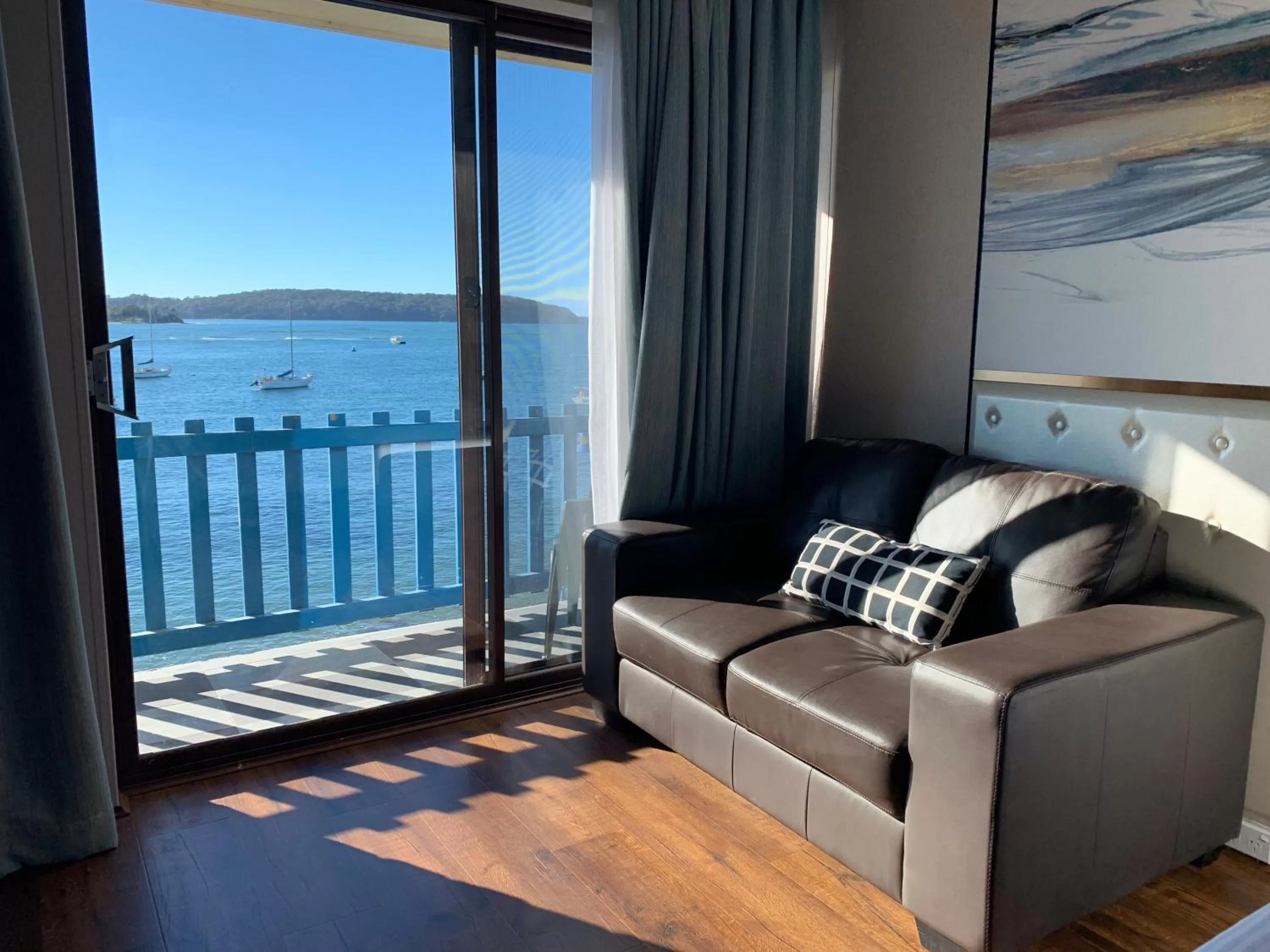 Sea view in Mariners on the Waterfront