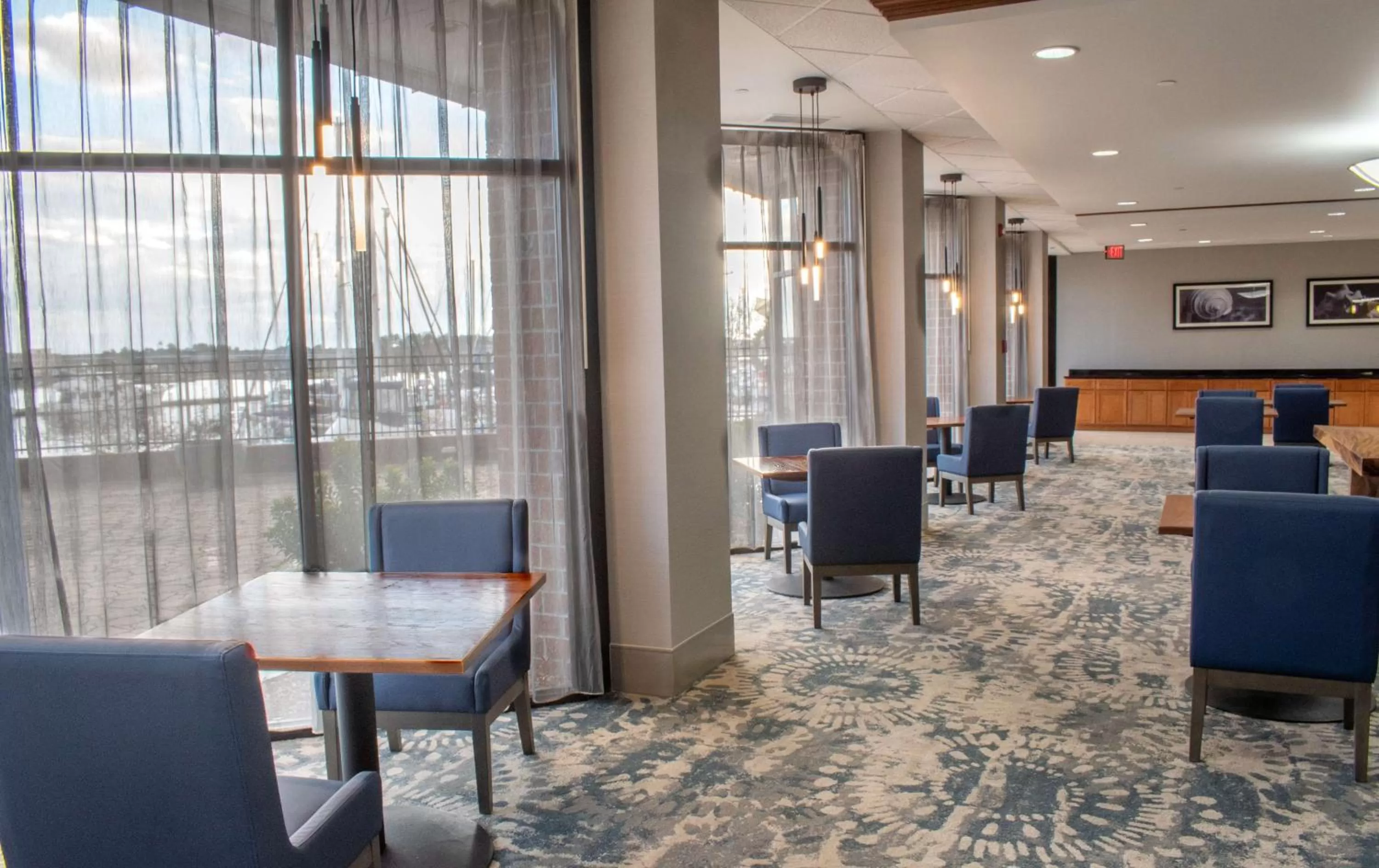 Restaurant/places to eat in DoubleTree by Hilton New Bern - Riverfront