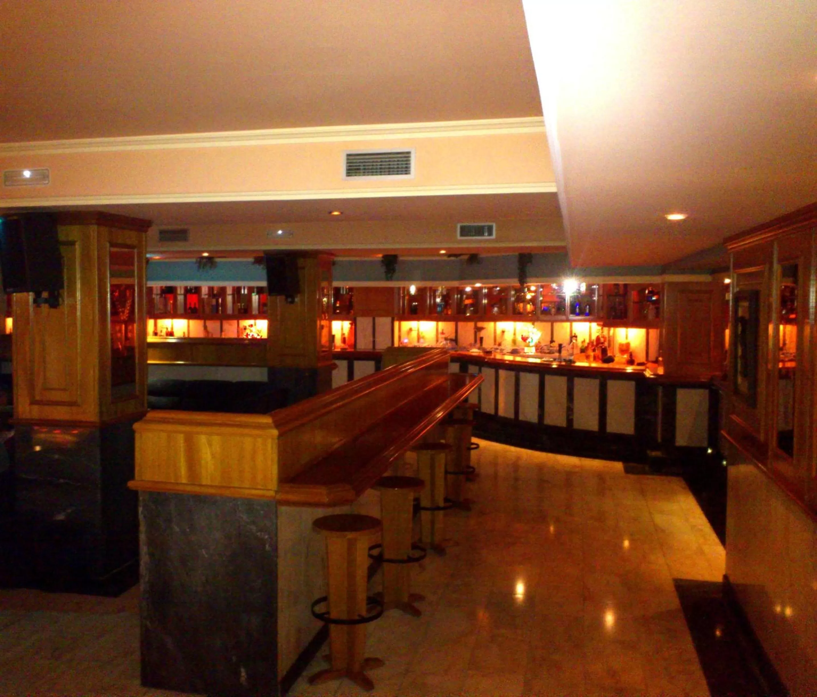 Nightclub / DJ in Hotel Scala