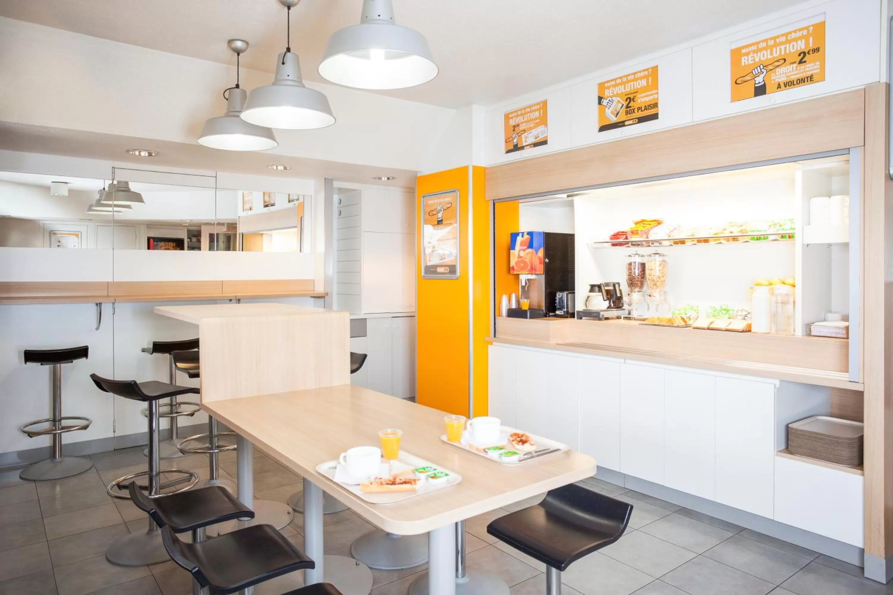 Restaurant/places to eat in hotelF1 Pontarlier