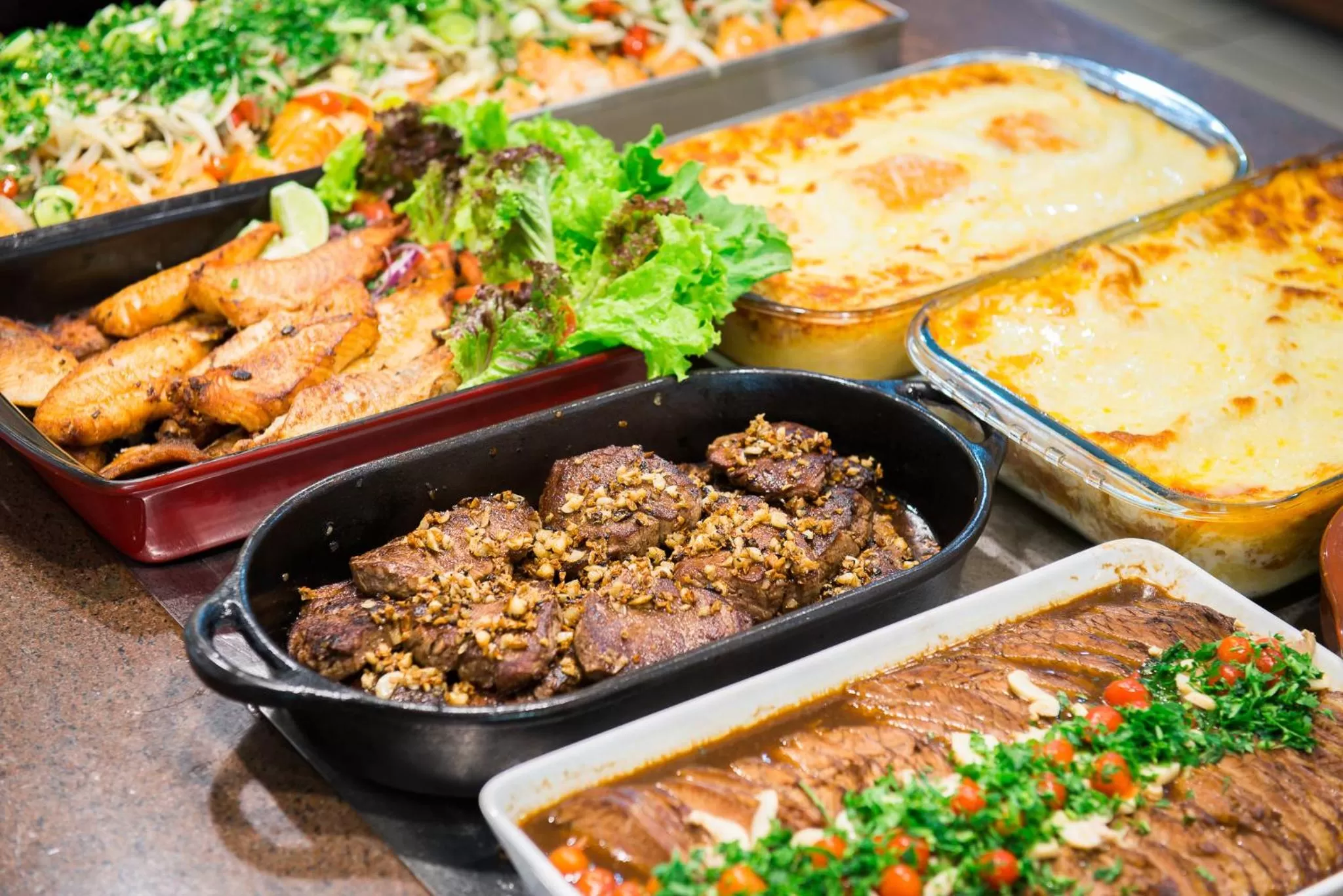 Food and drinks in Hotel Metropolitano