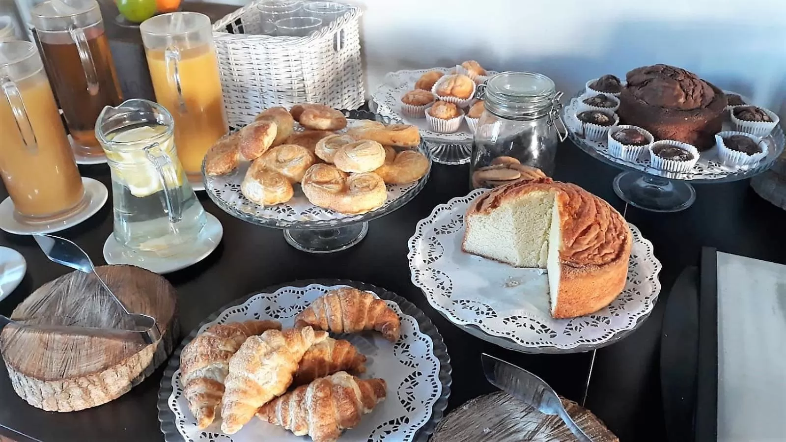 Buffet breakfast in Hotel Fuente del Sol