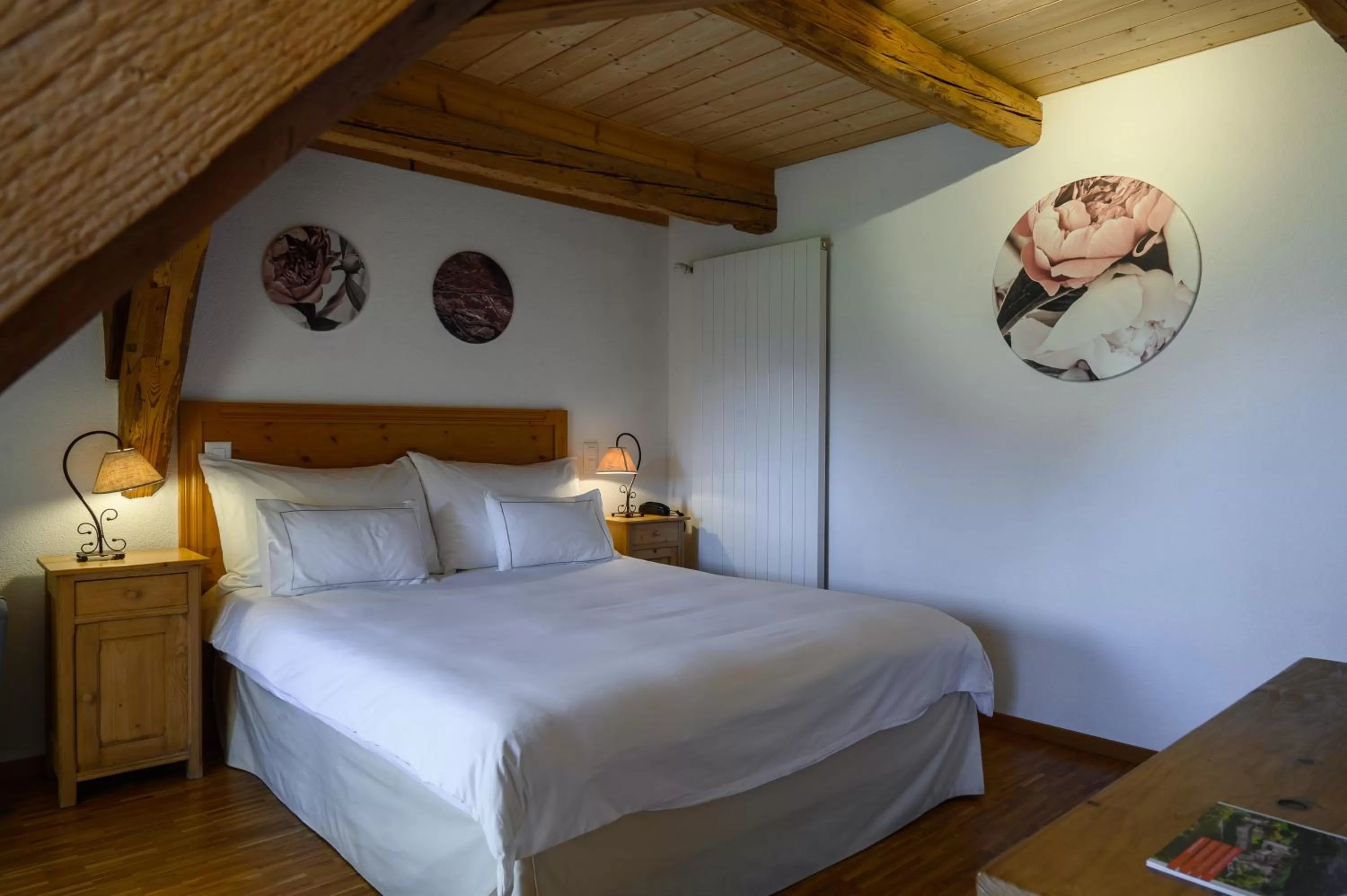 Bed in Les Montagnards