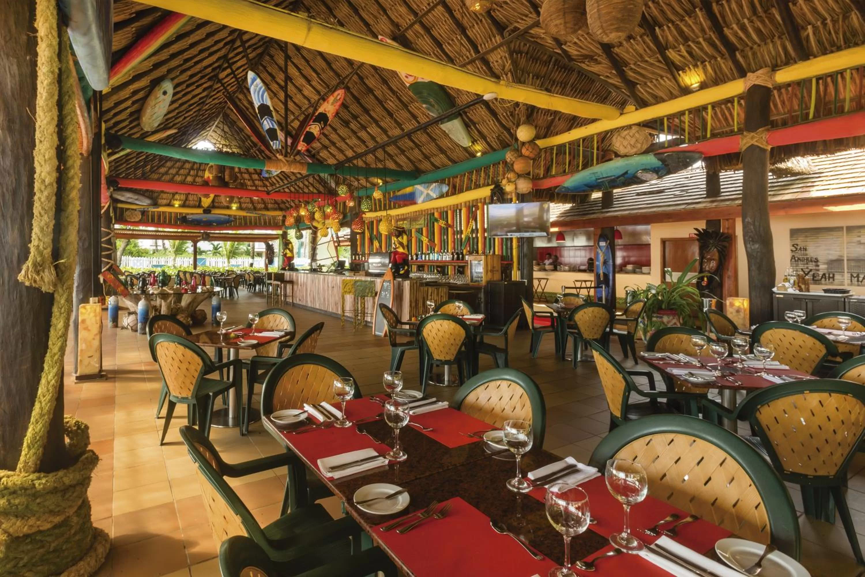 Restaurant/places to eat in Decameron Isleño - All Inclusive