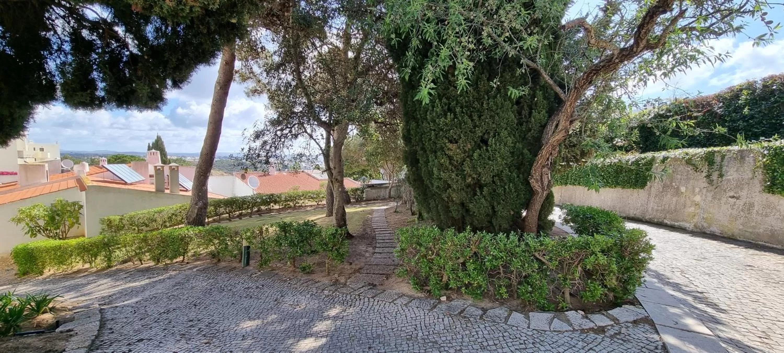 Albufeira Jardim by Umbral