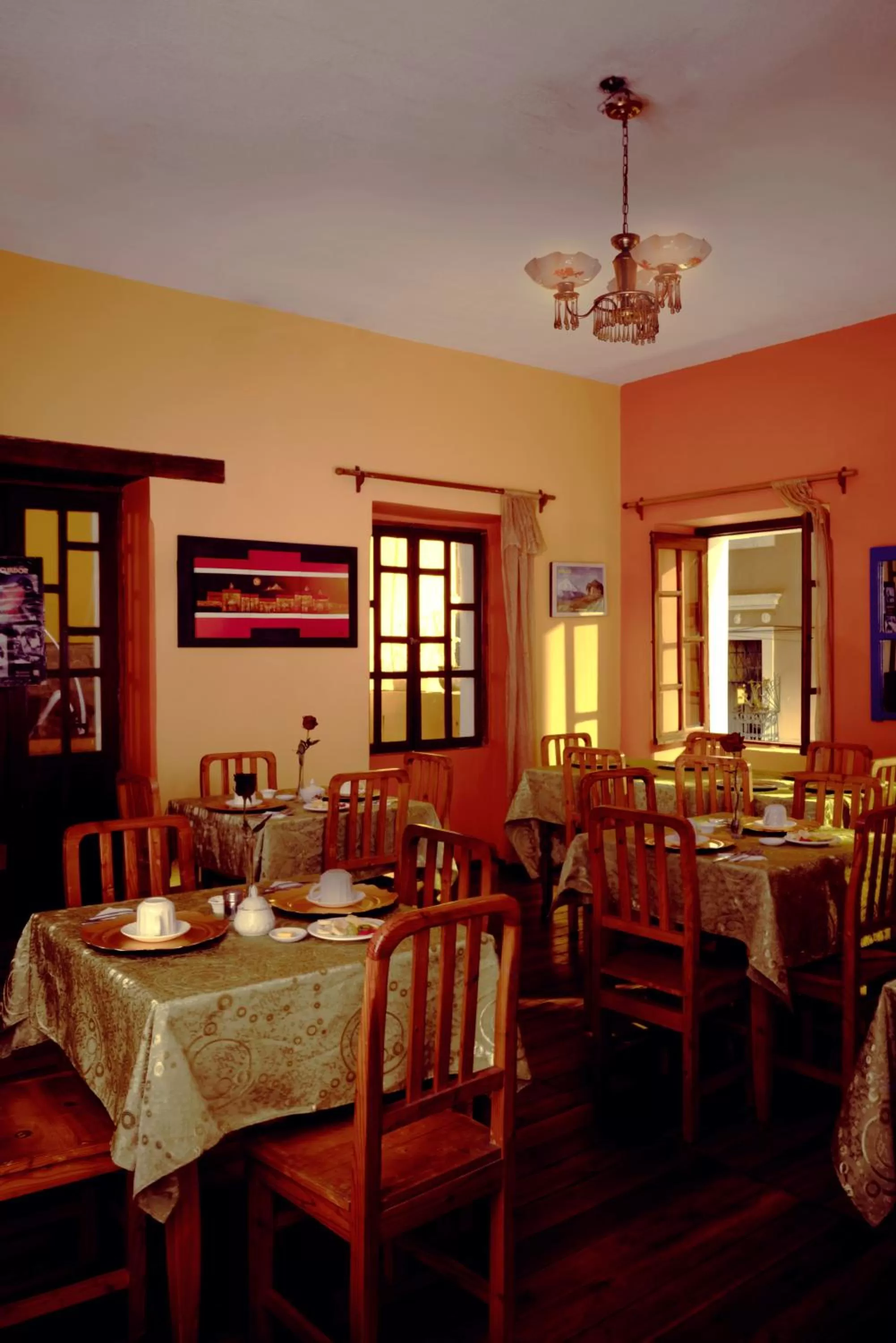 Restaurant/places to eat in La Posada Colonial