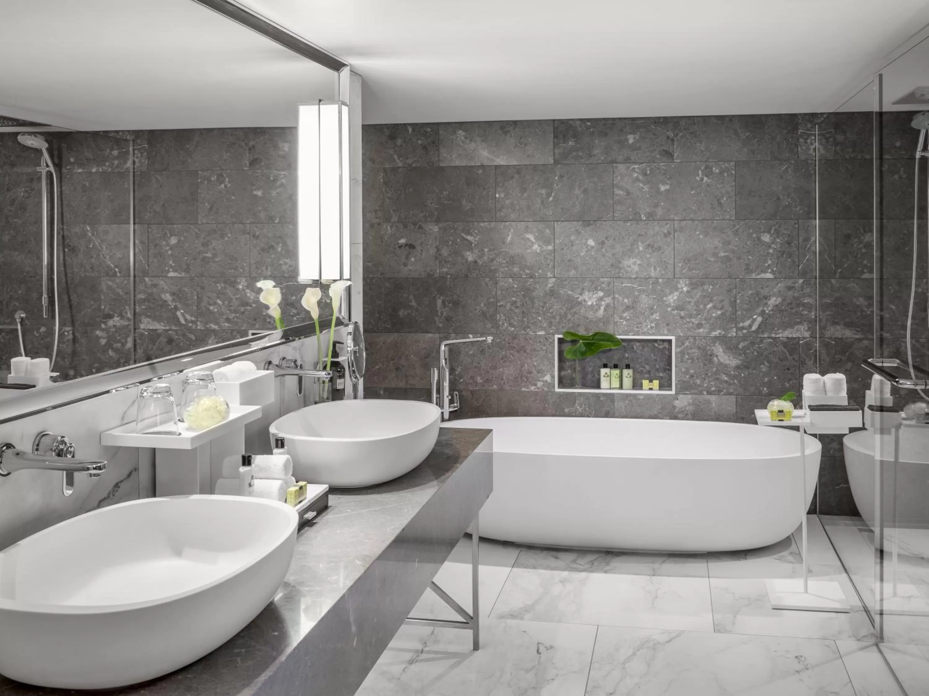 Bathroom in InterContinental Wellington by IHG