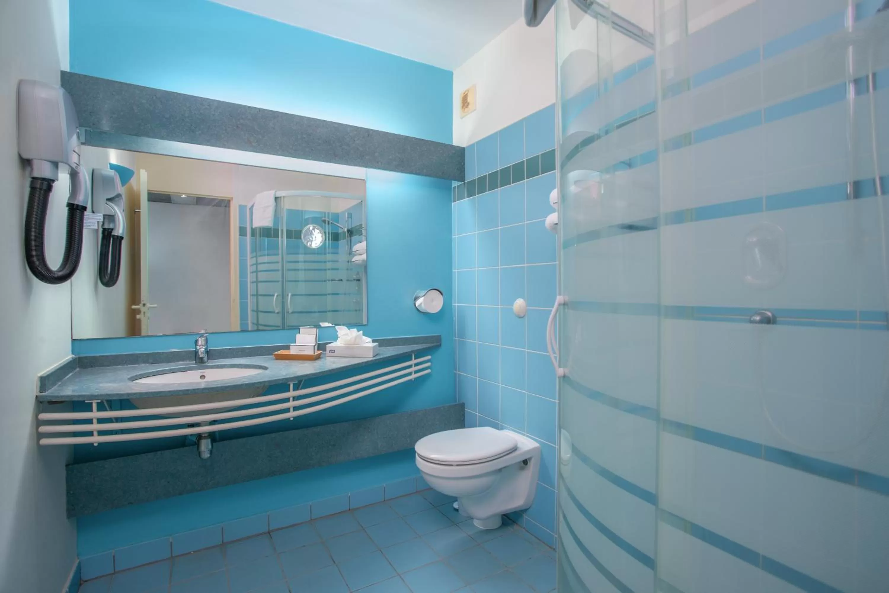 Bathroom in Zenitude Hôtel Résidences Le Salako