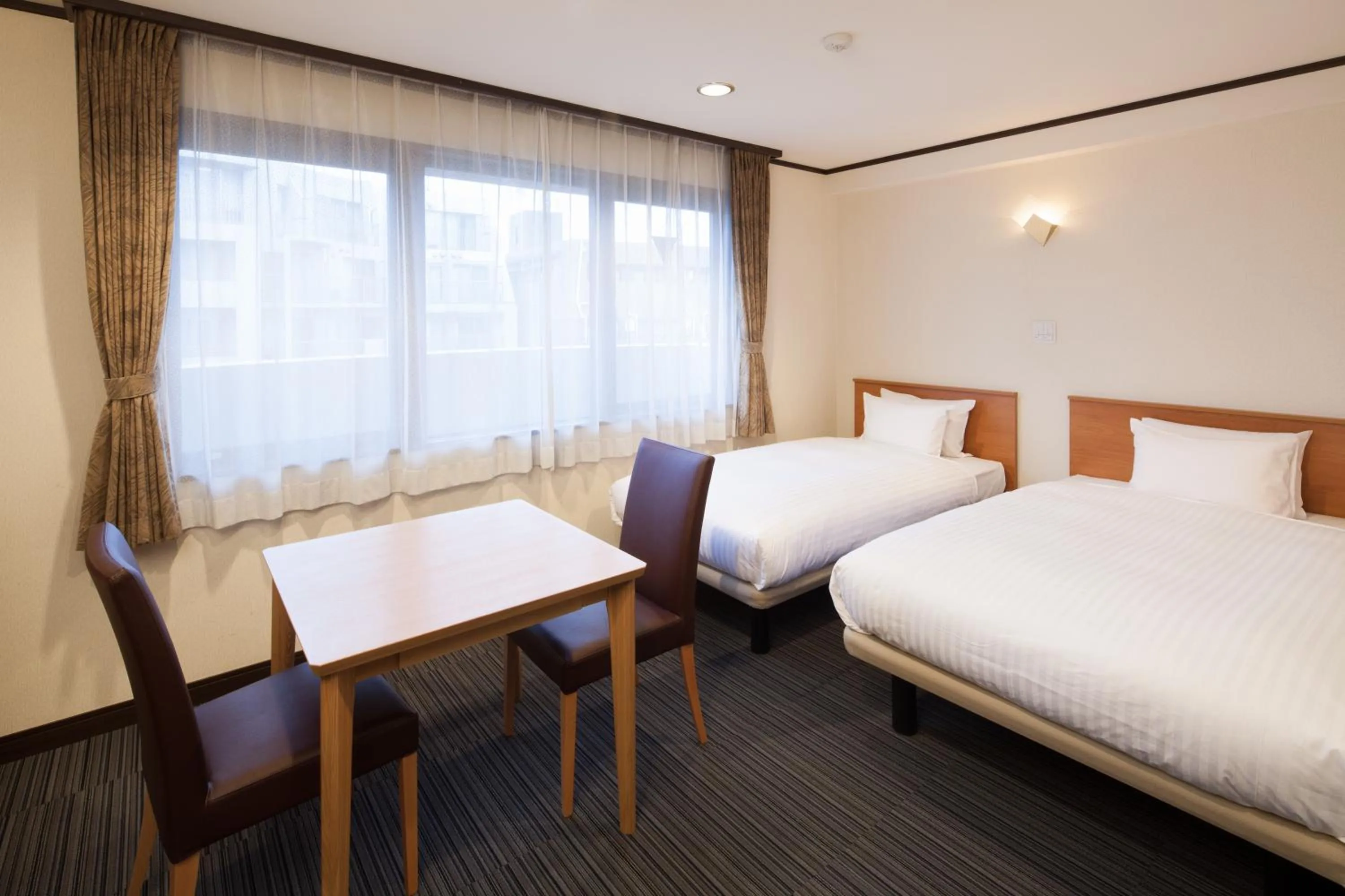 Spring, Bed in FLEXSTAY INN Sugamo
