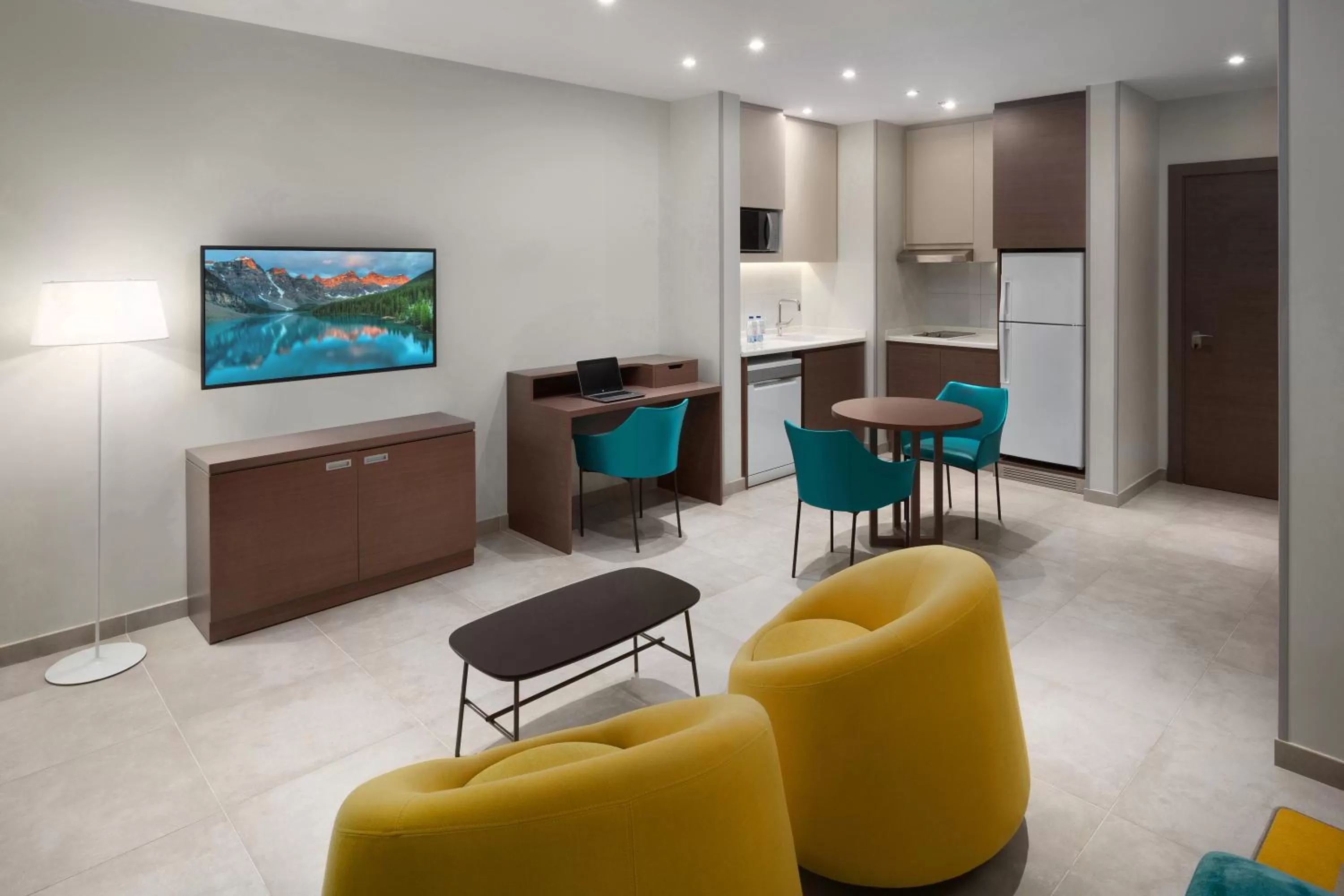 Seating area in Adagio Aparthotel Jeddah Malik Road