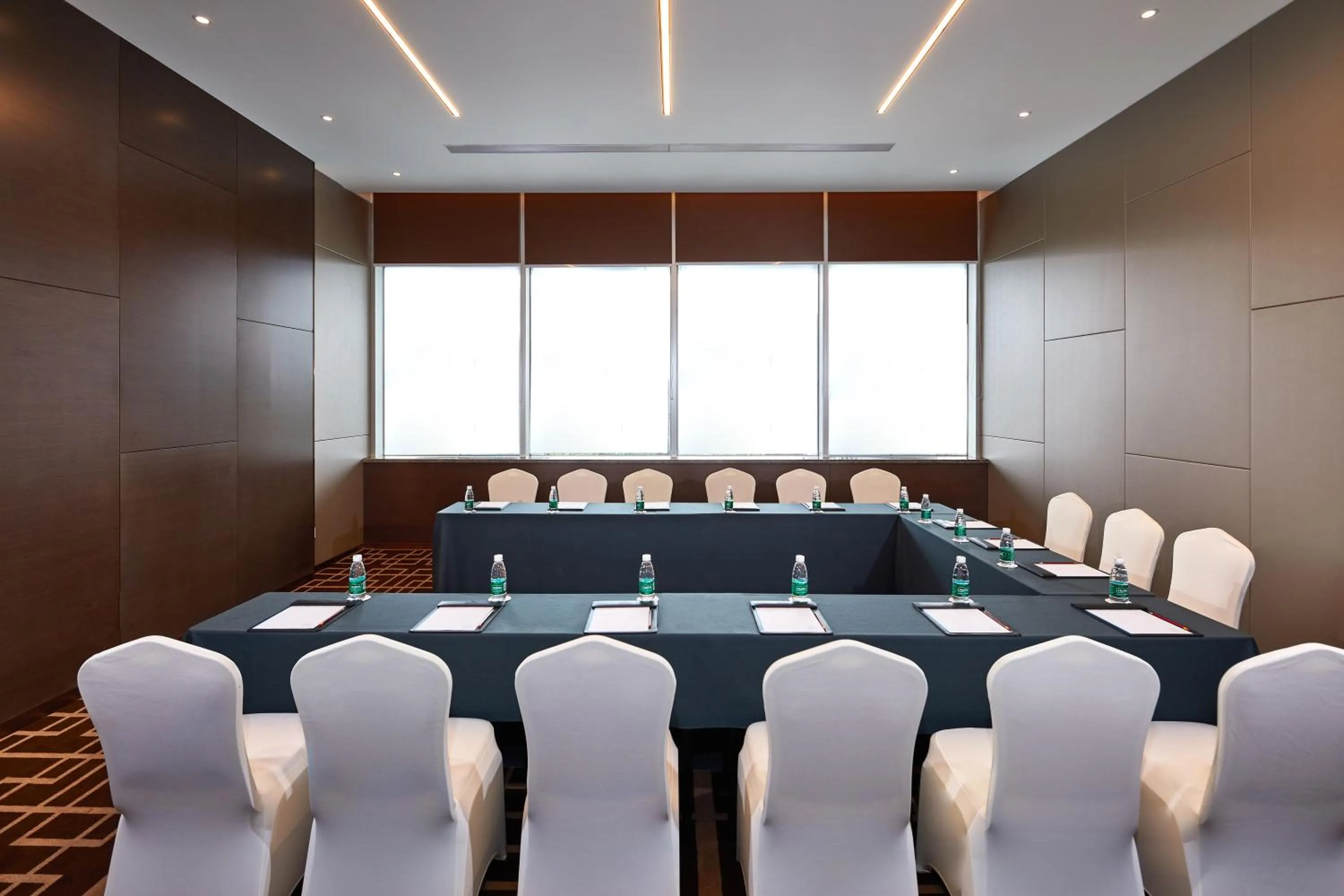 Meeting/conference room in Park Plaza Beijing Science Park
