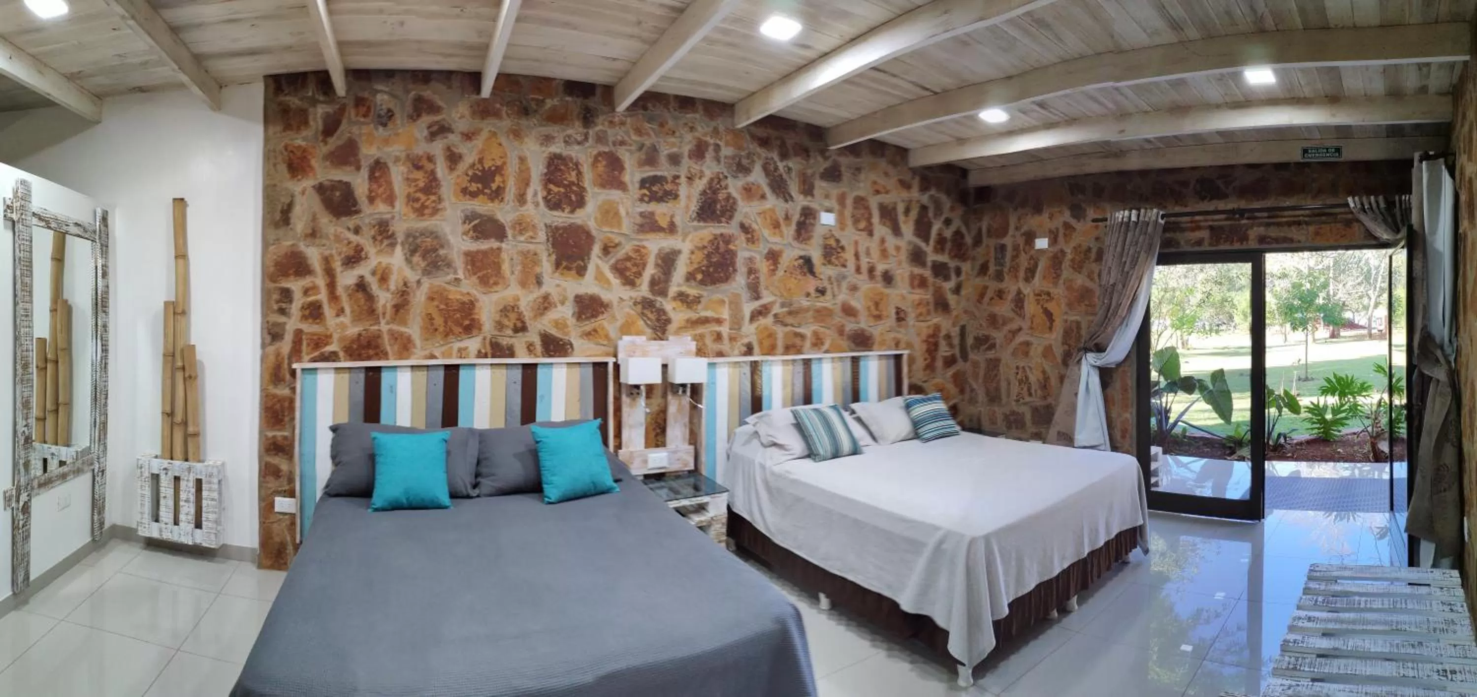 Bed in Posada 21 Oranges