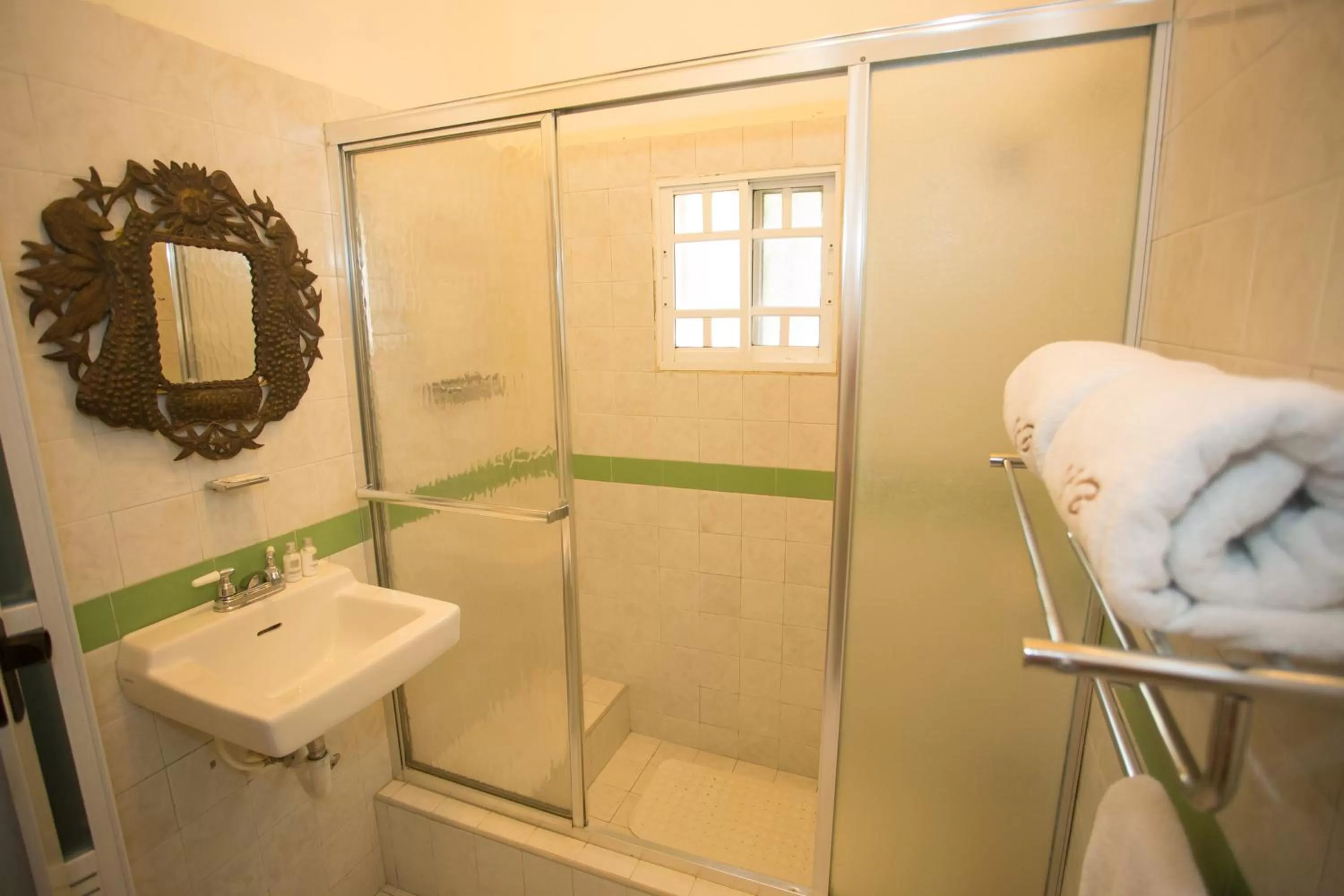 Shower in Auberge Villa Cana