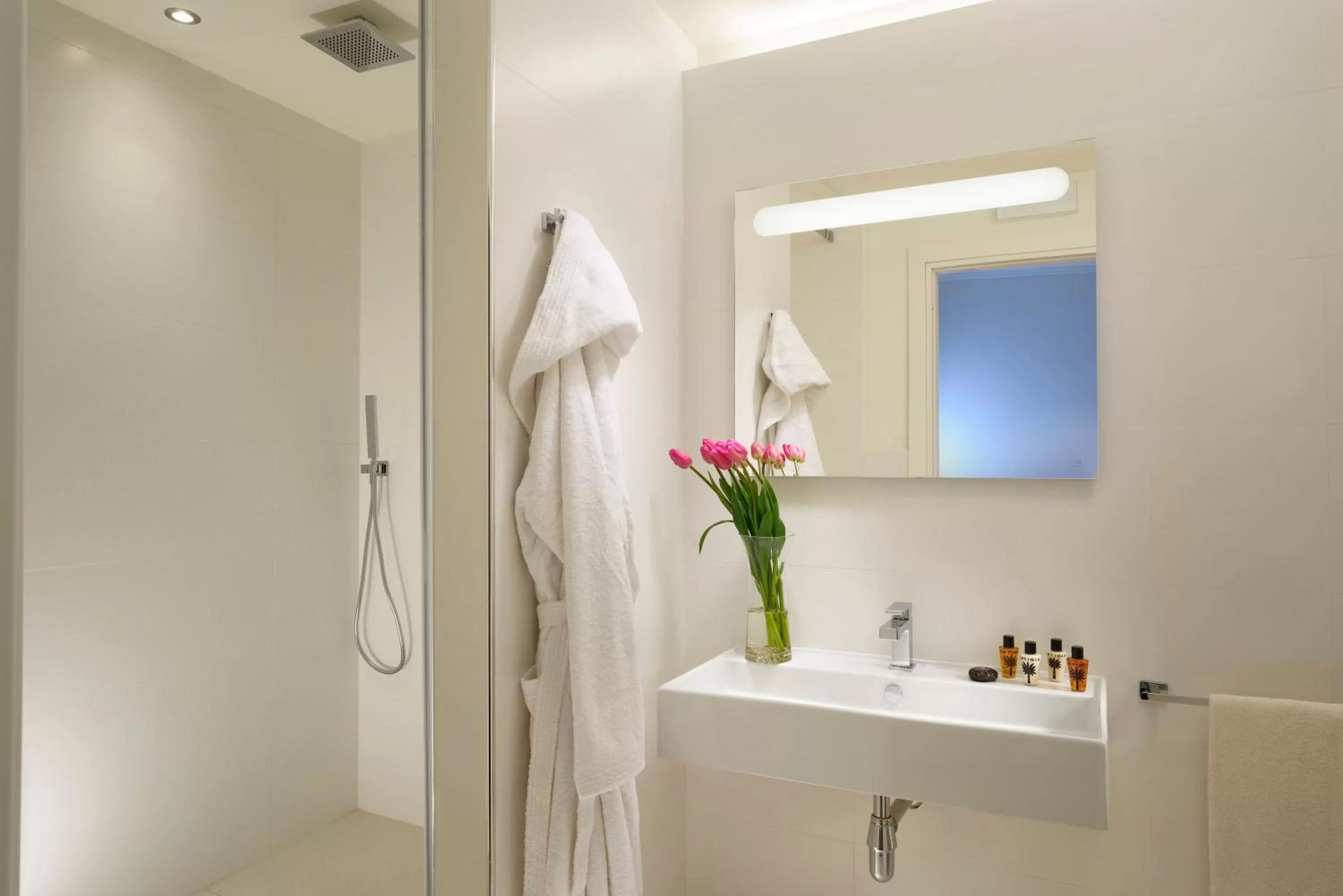 Bathroom in Locanda della Posta, Boutique Hotel