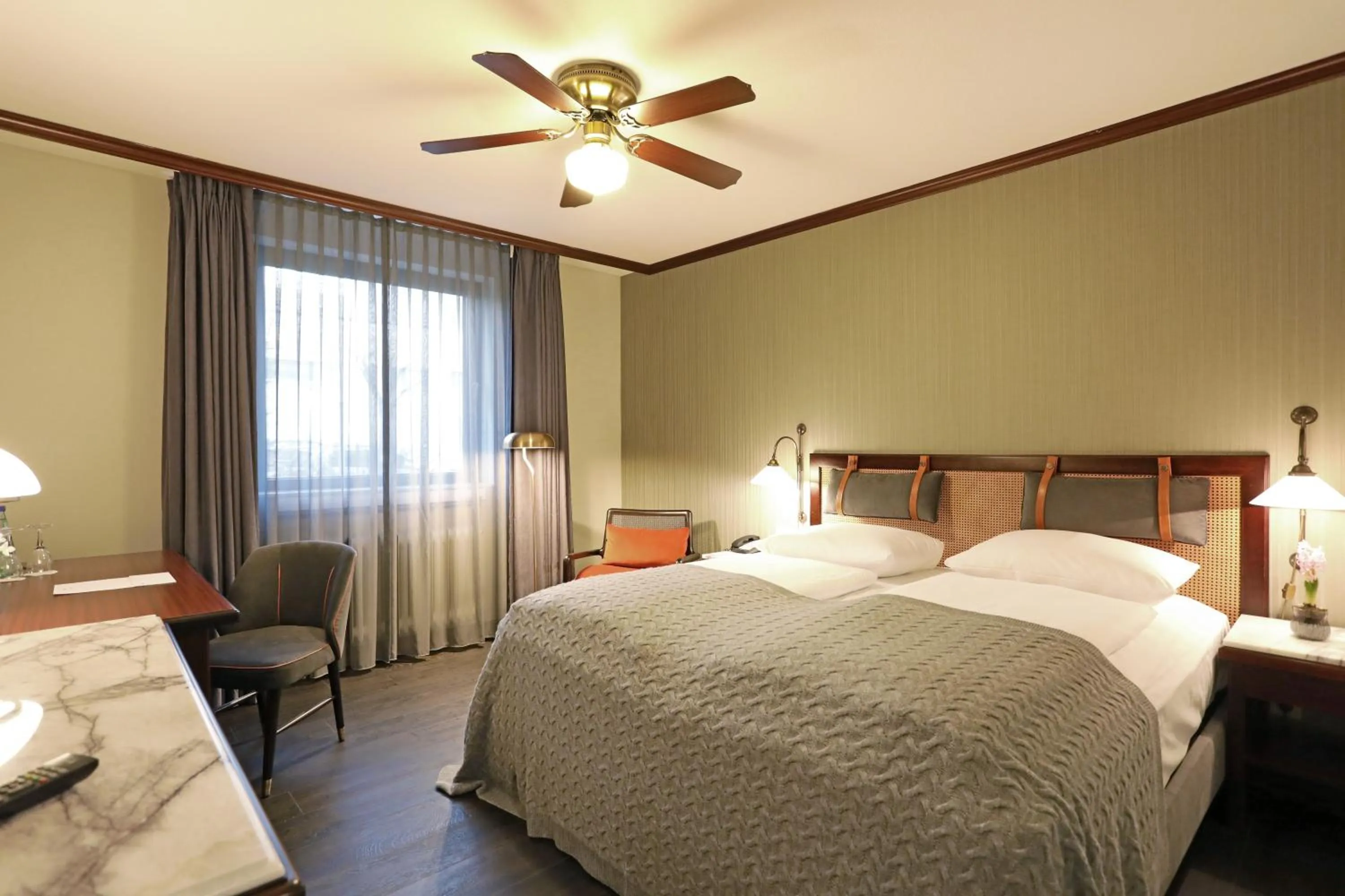 Photo of the whole room, Bed in Mercure Hotel Frankfurt Airport Langen