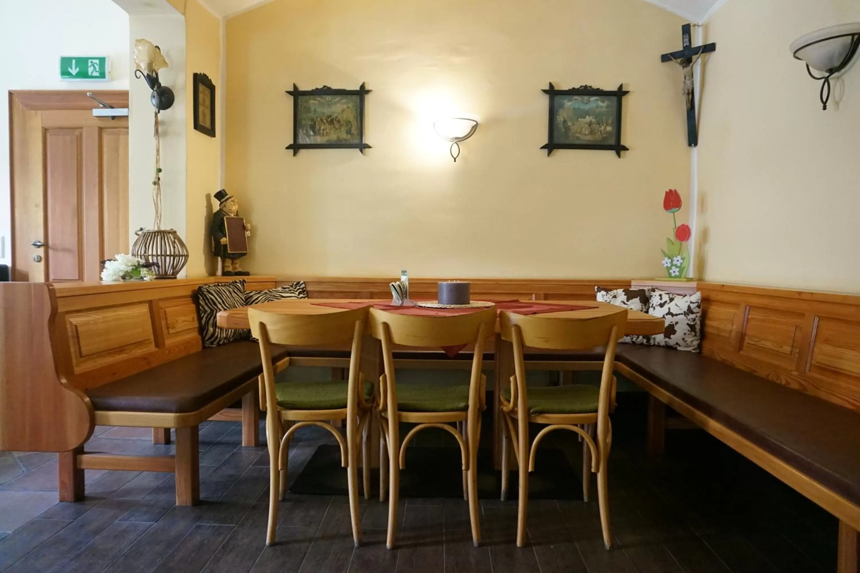 Lounge or bar in Gasthaus zum Fuchs - Familie Andrä