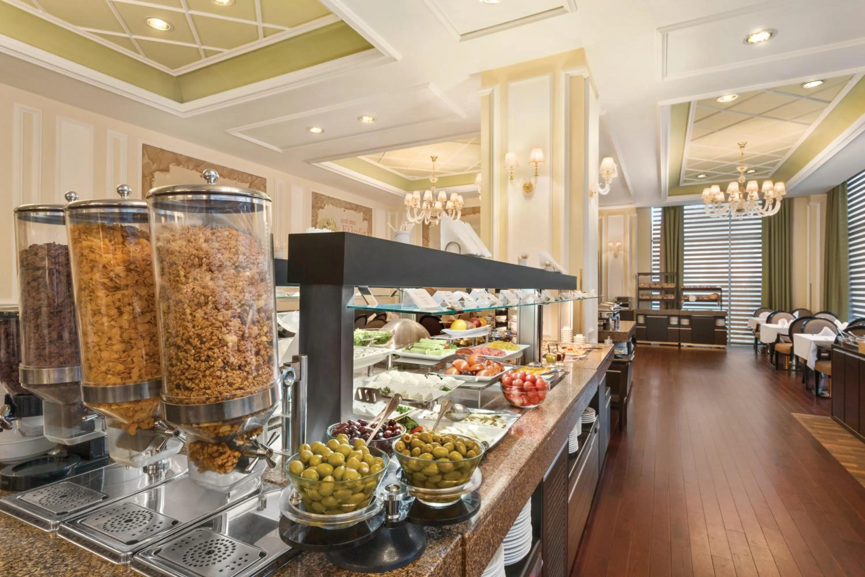 Restaurant/places to eat in Ramada Plaza by Wyndham Gevgelija