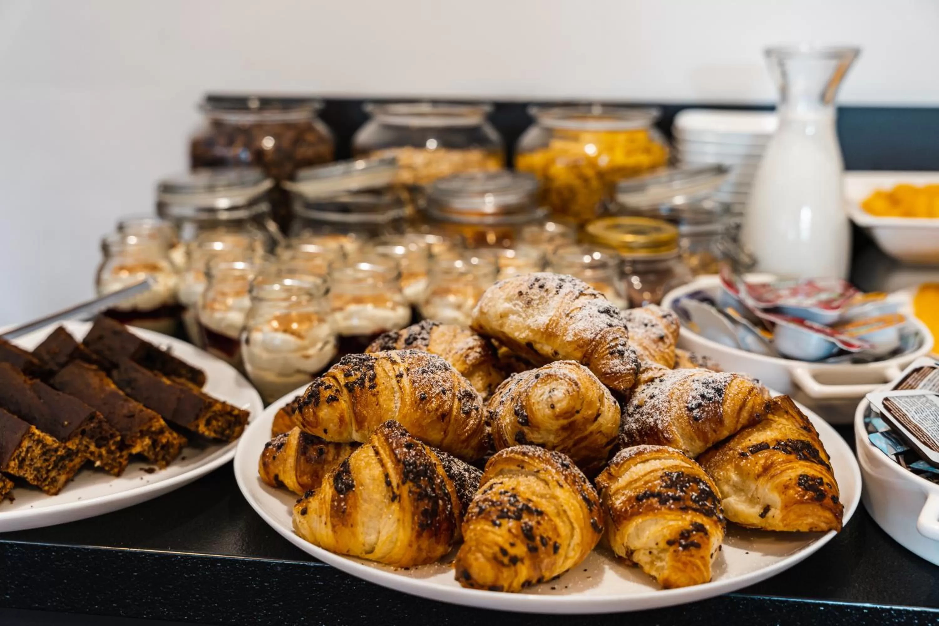 Continental breakfast in Hotel Batory