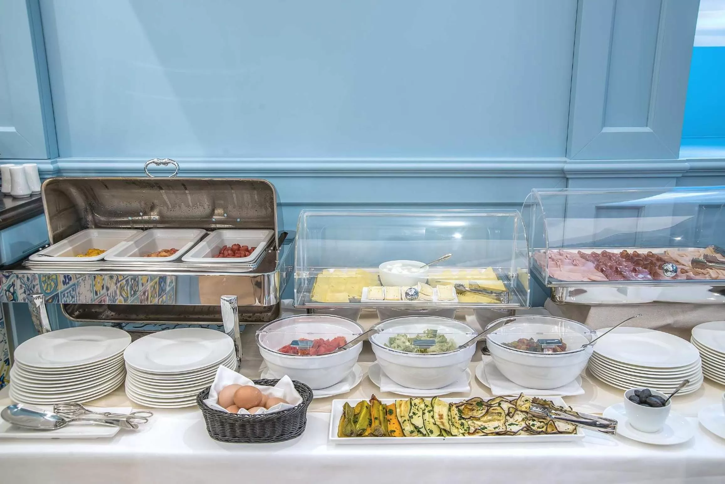 Food and drinks in Hotel Martis Palace