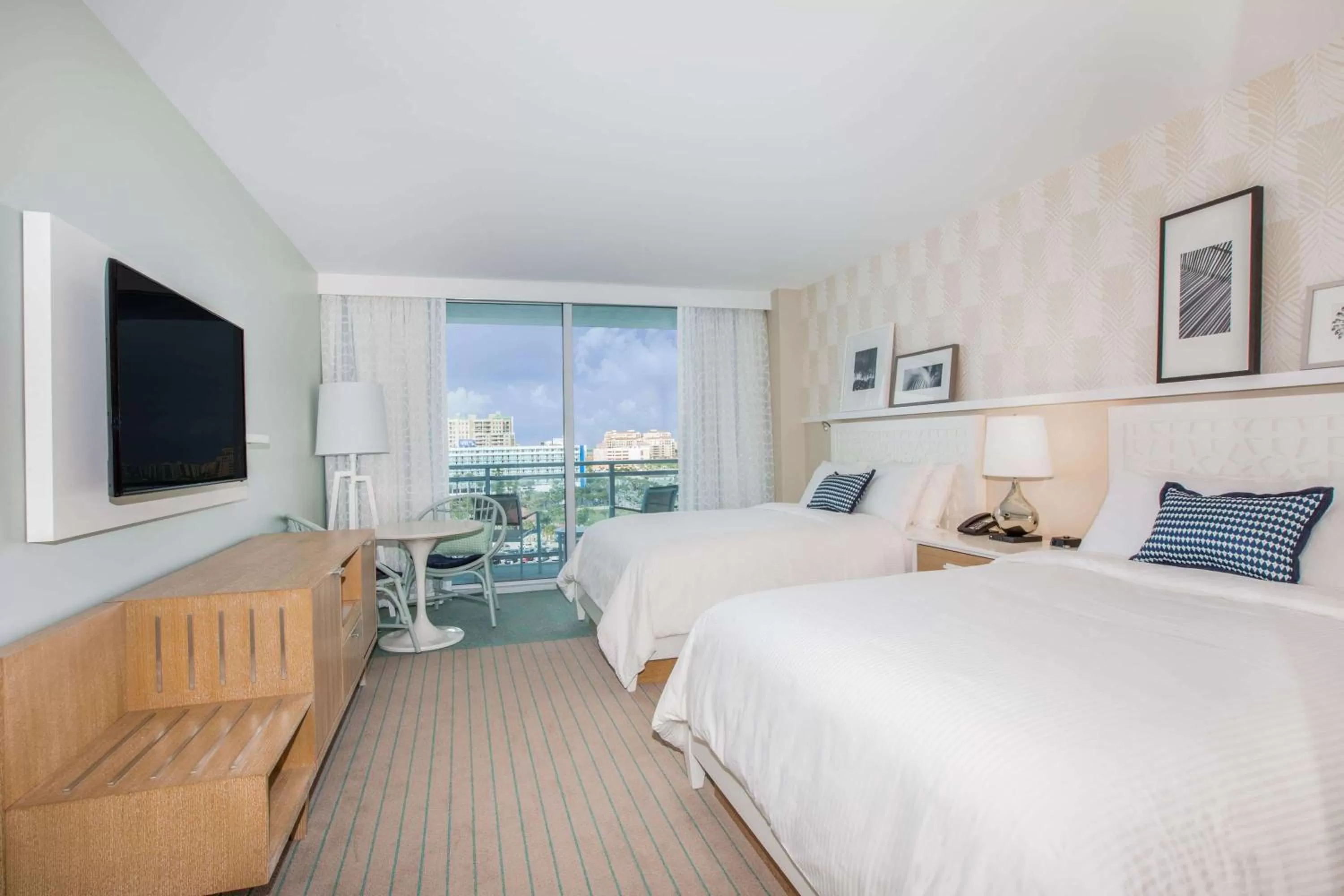 Photo of the whole room, Bed in Wyndham Grand Clearwater Beach