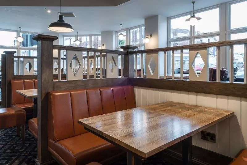 Restaurant/Places to Eat in Pilgrims Progress Wetherspoon