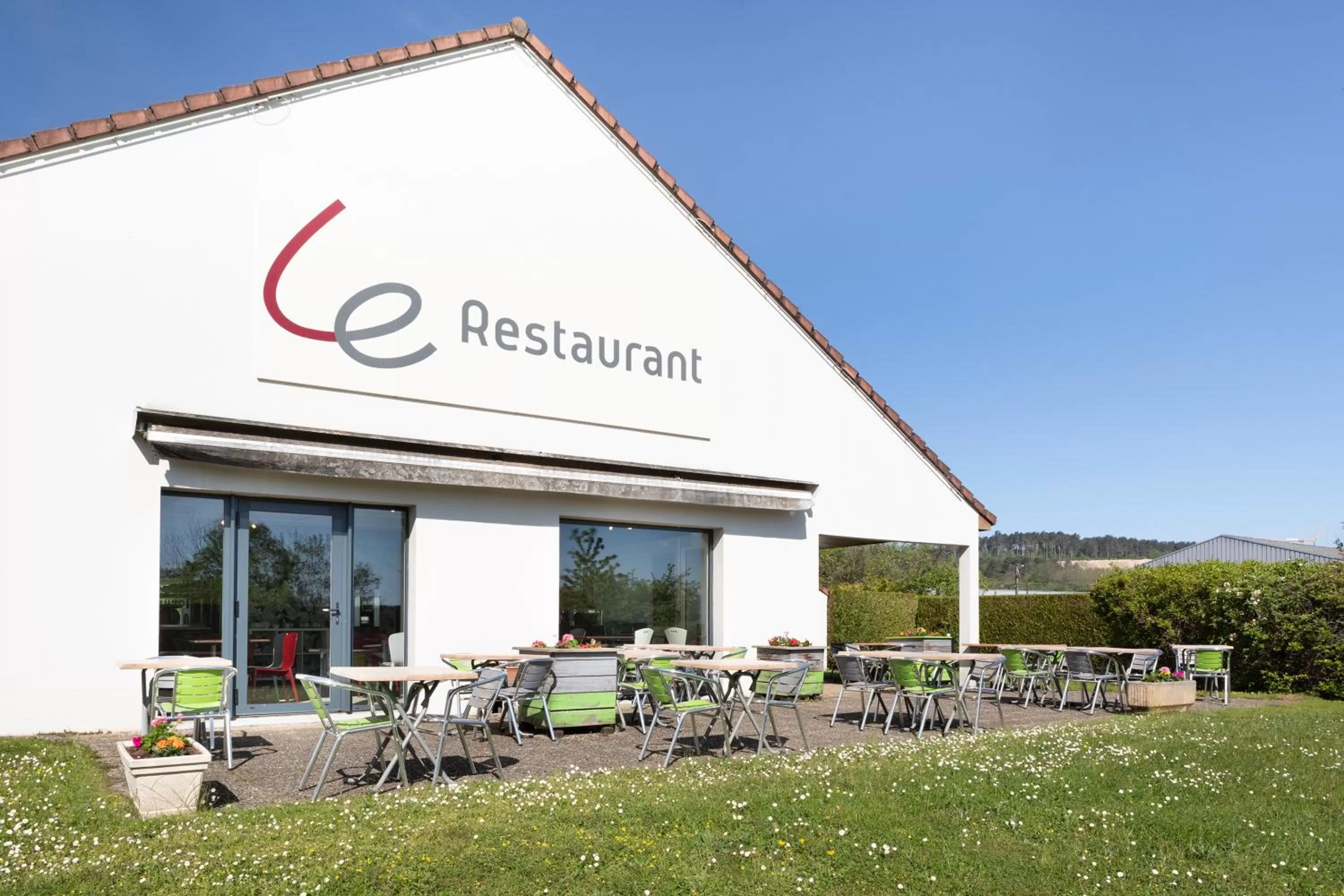 Property building in Campanile Dole