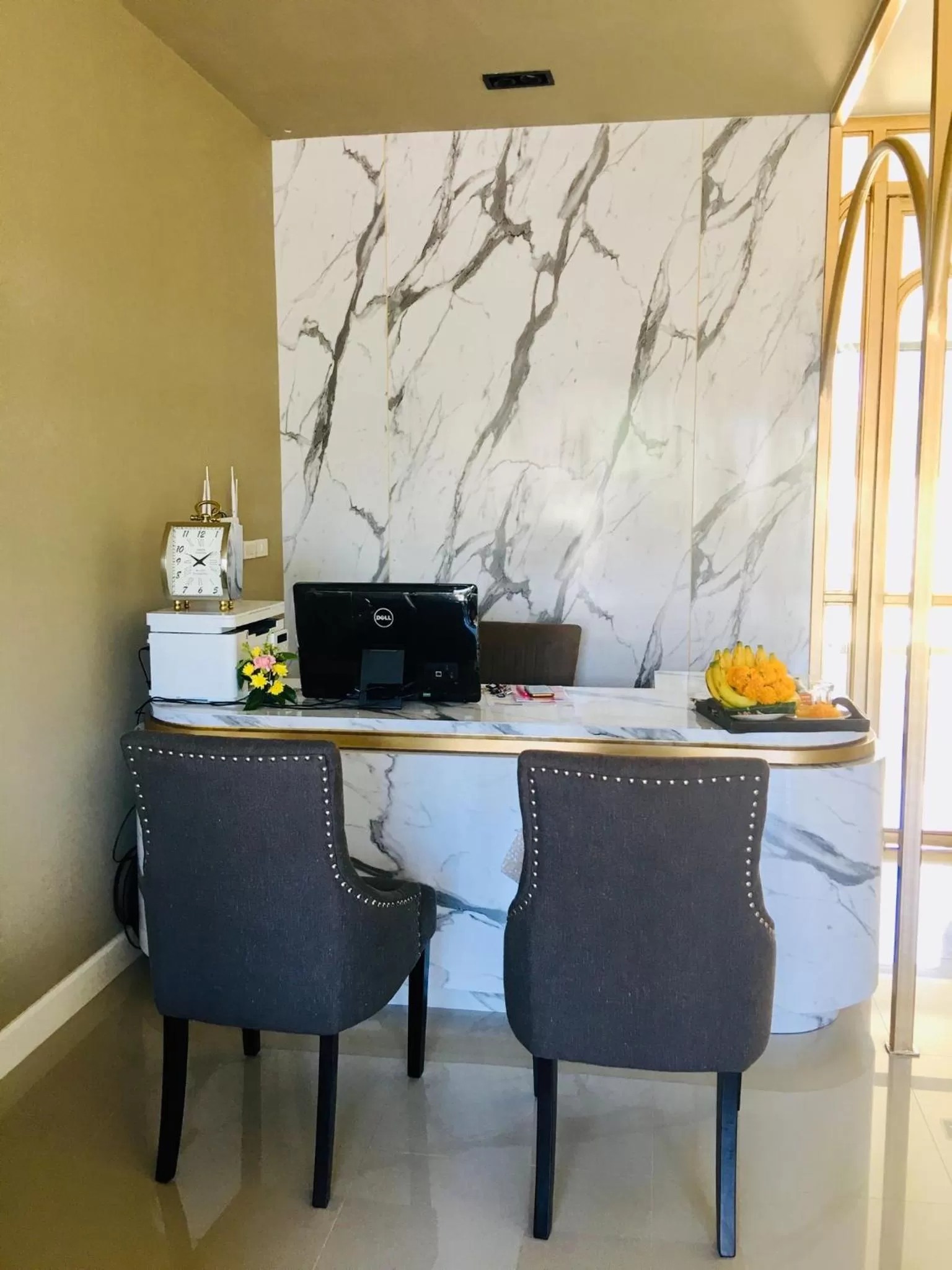 Lobby or reception in La La Moon Krabi Poshtel'n' Pool