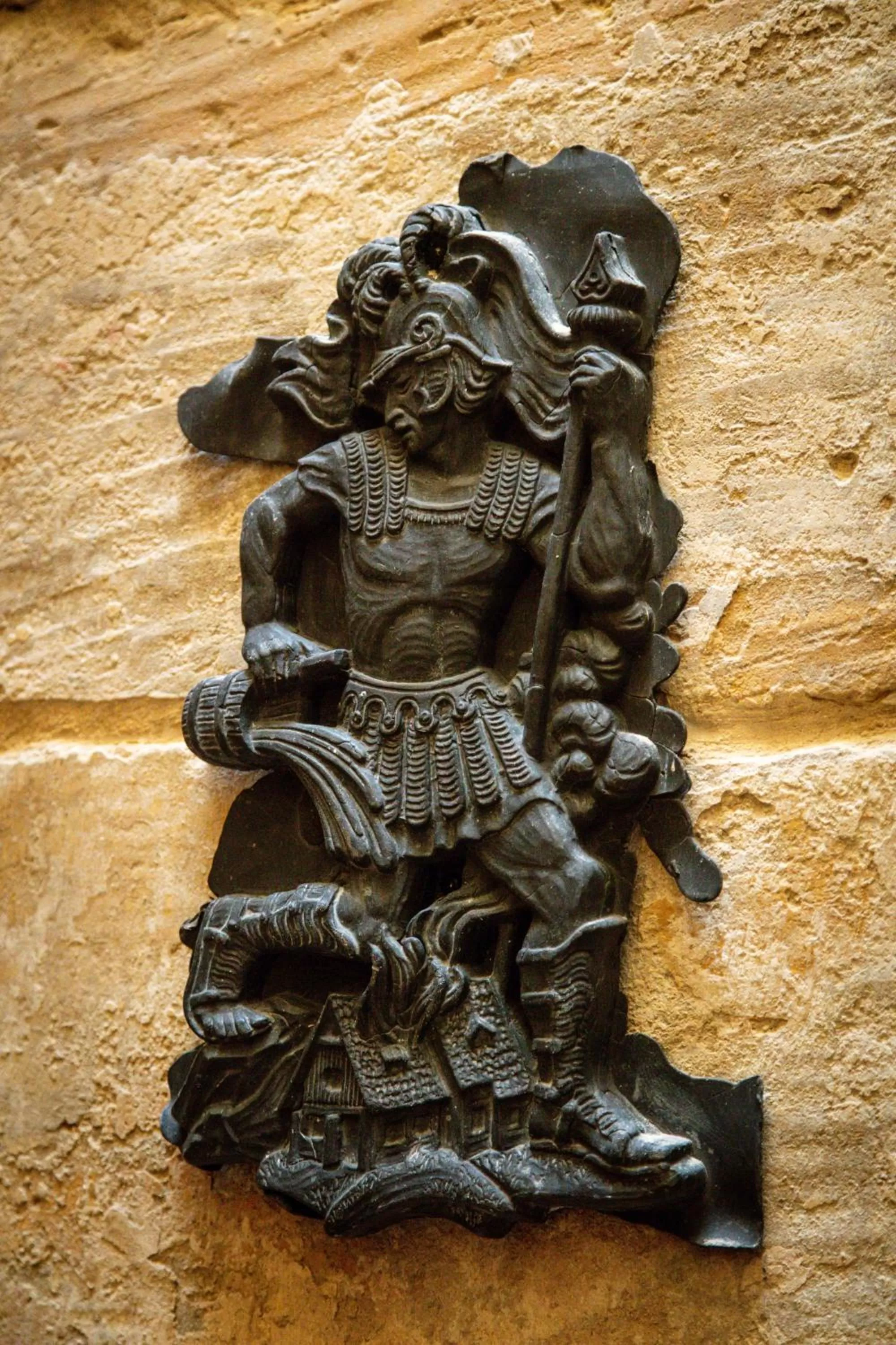 Decorative detail in The 3Cities Auberge