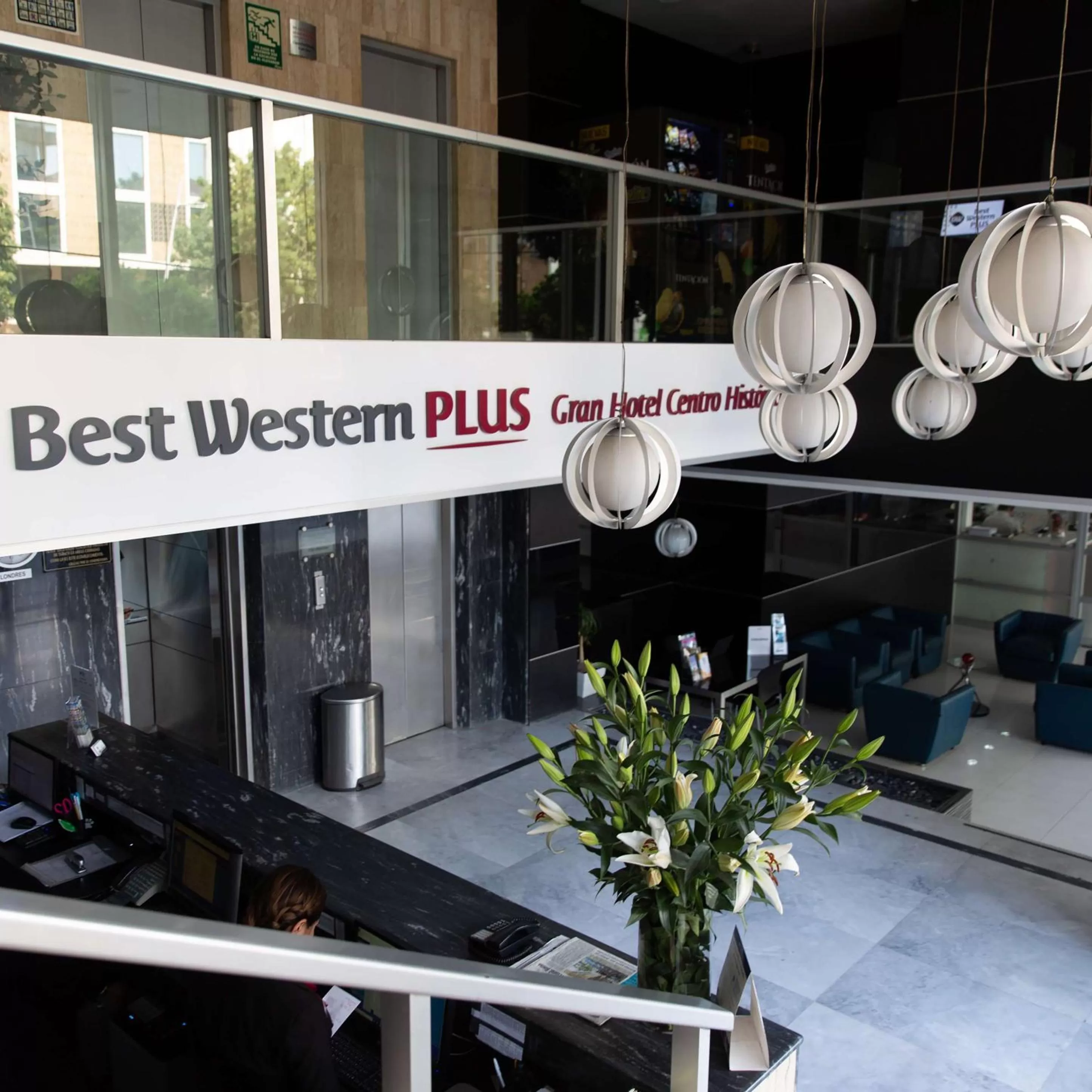 Lobby or reception in Best Western Plus Gran Hotel Centro Historico