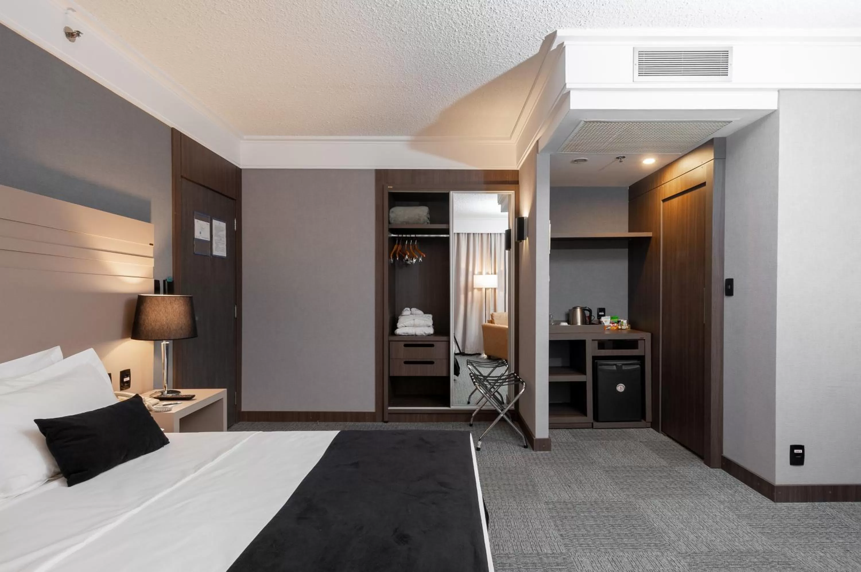 Photo of the whole room, Bed in Slaviero Guarulhos Aeroporto