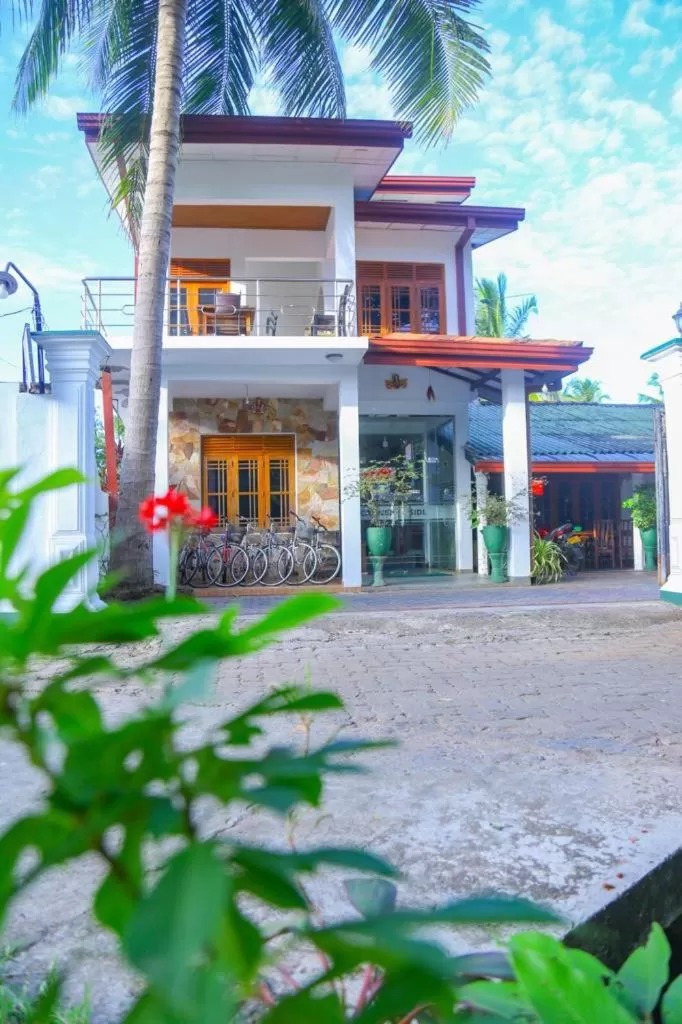 Canal Side Guest House Polonnaruwa