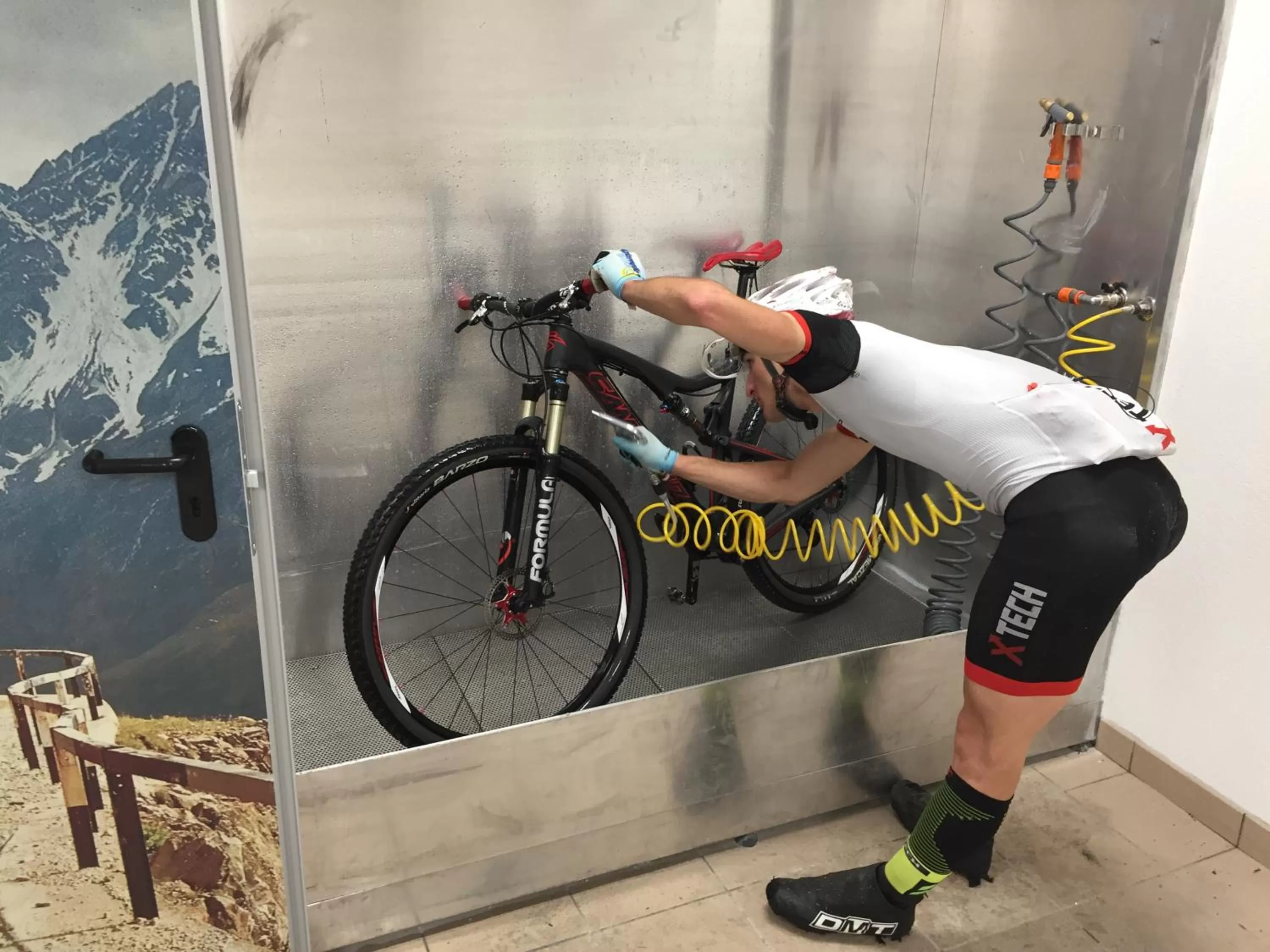 Cycling in Hotel Garni Pegrà