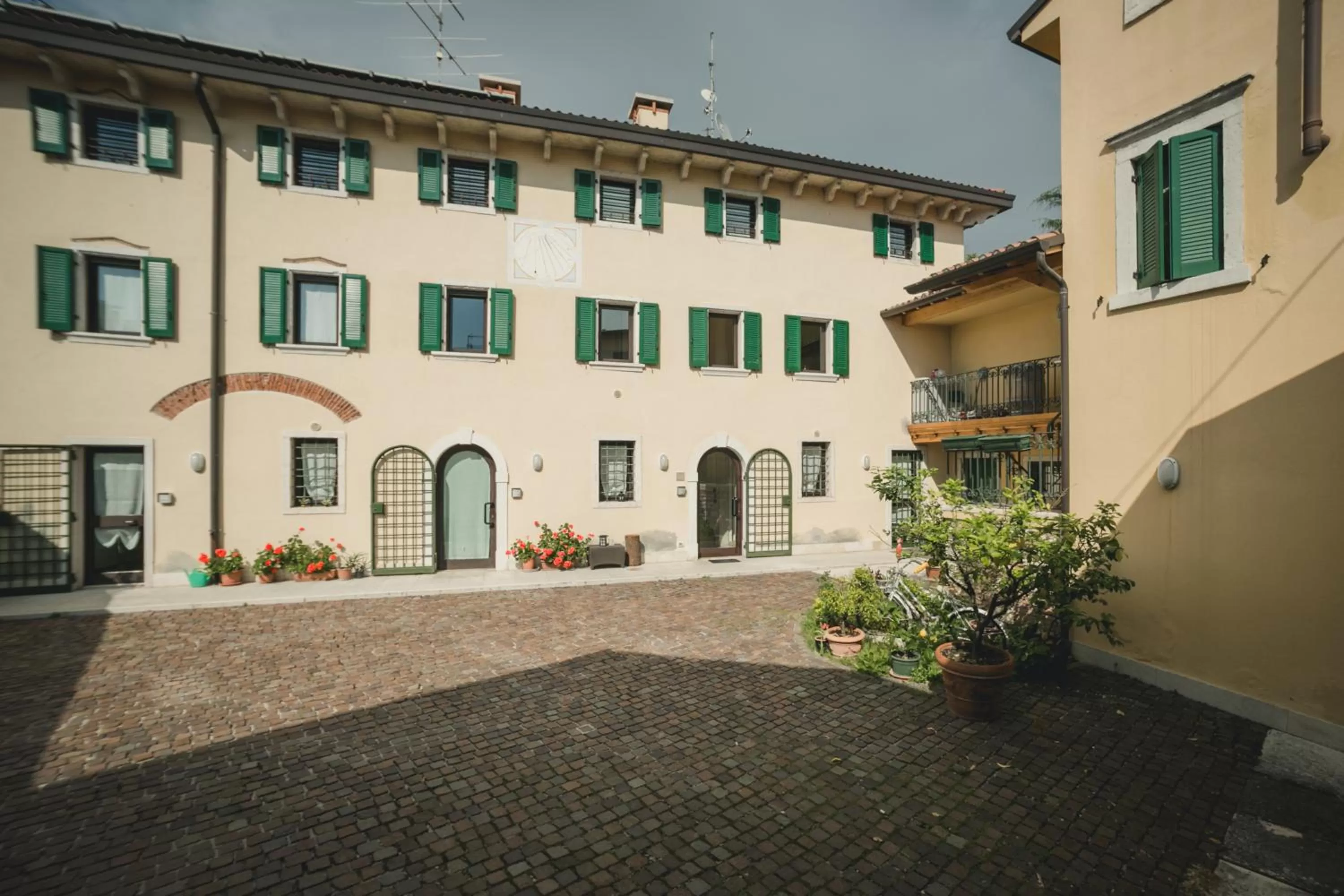 Facade/entrance, Property Building in A Casa di Tom