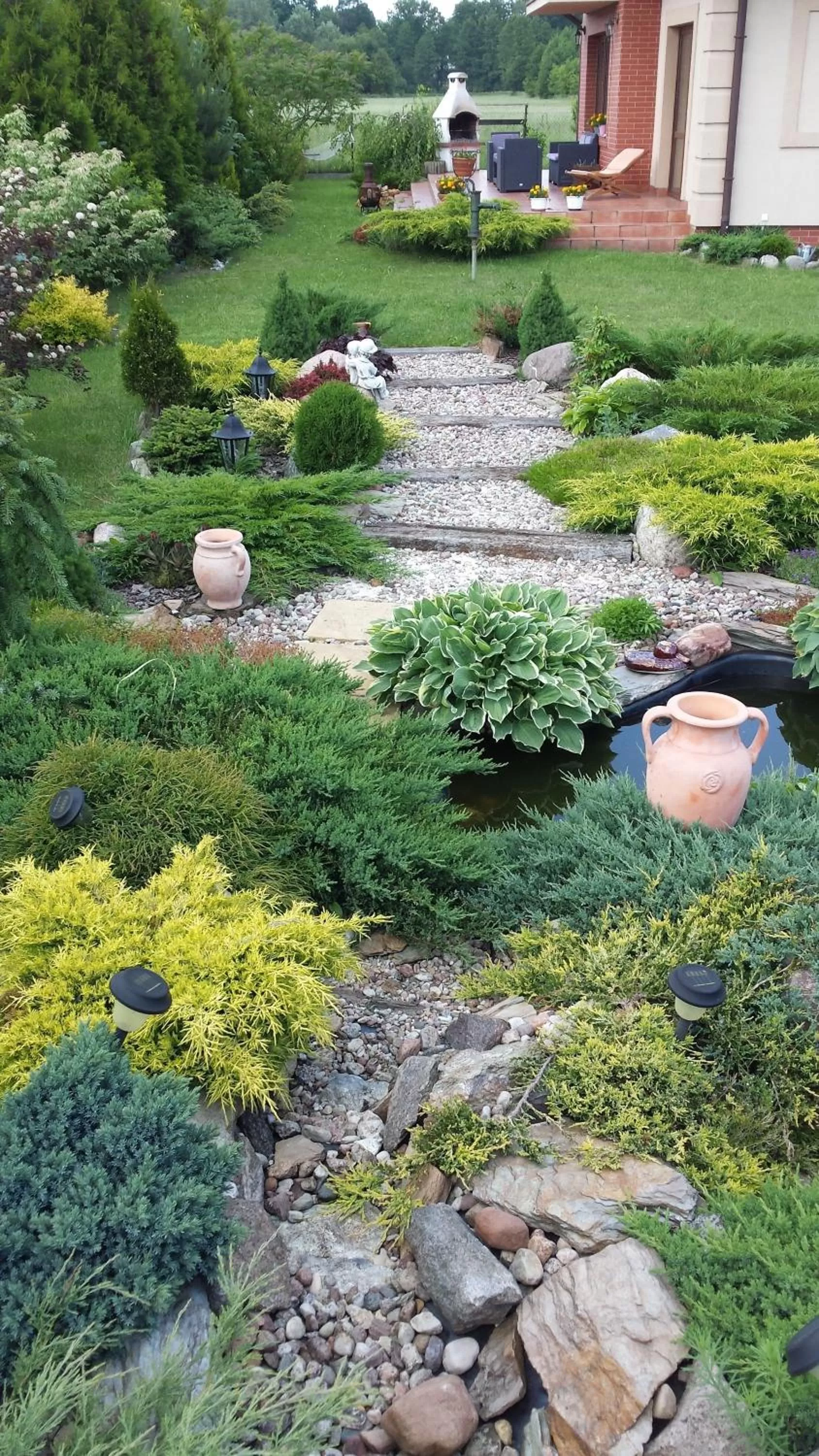 Garden in Dom z Sauną i Jacuzzi- na wyłączność lub pokoje