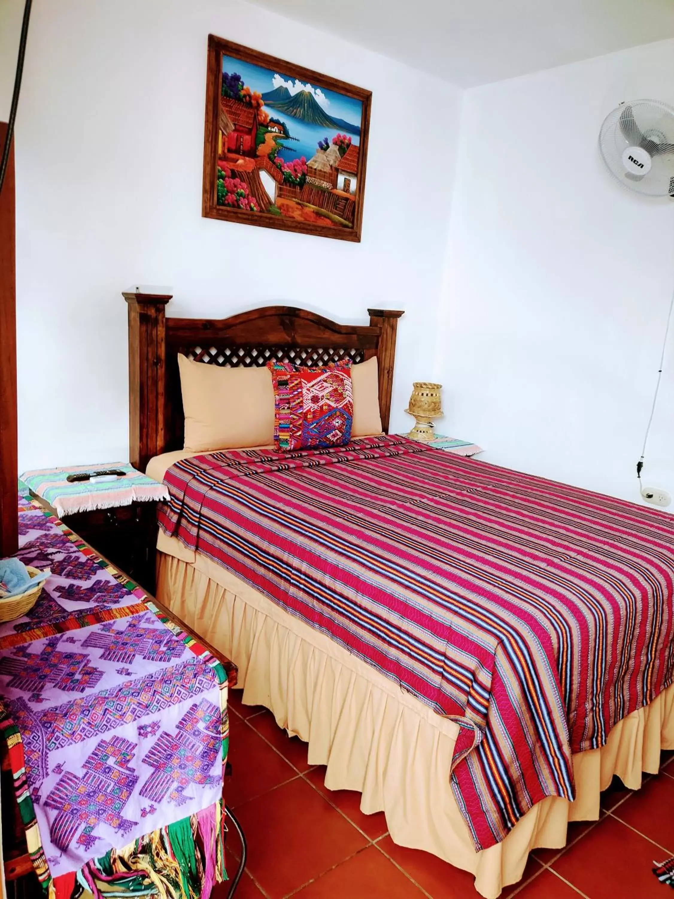 Standard Double Room with Fan in Francisco's rest house hotel Standard Double Room with Fan in Francisco's rest house hotel