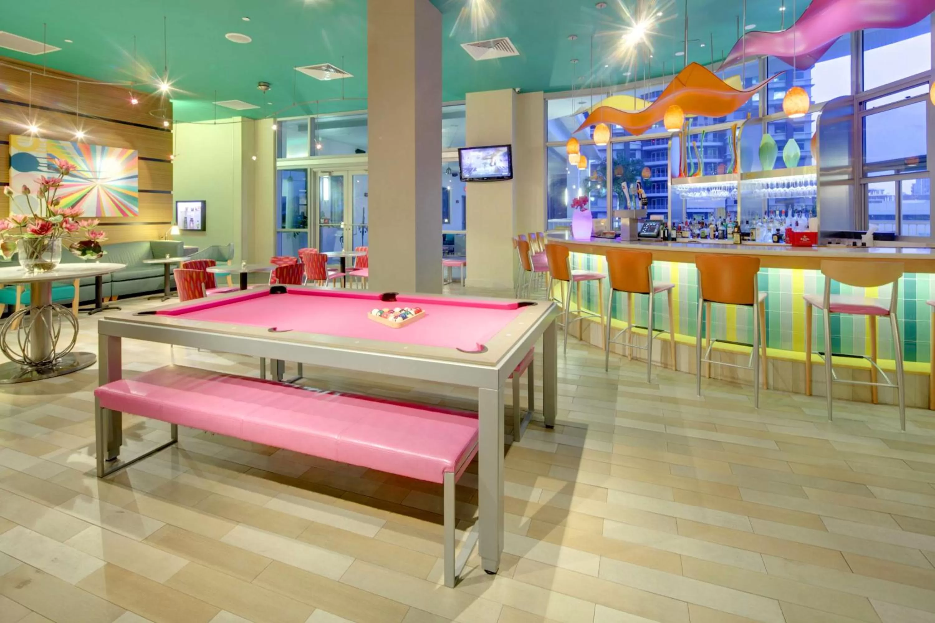 Lounge or bar in Hampton Inn & Suites by Hilton Miami Downtown/Brickell