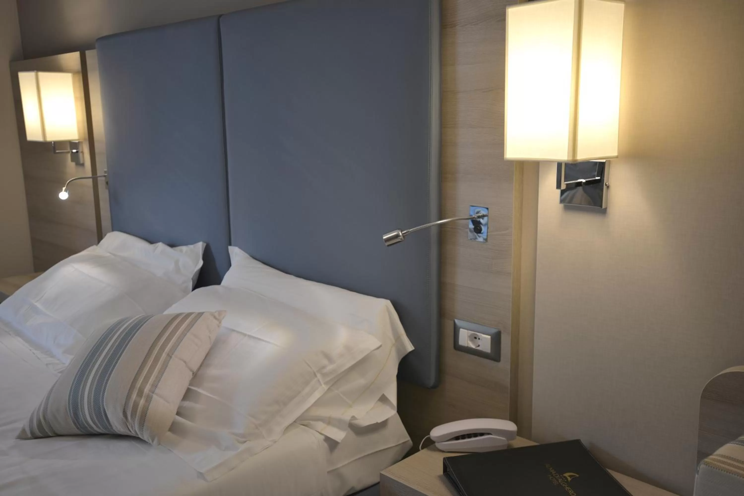 Bed in Alma di Alghero Hotel