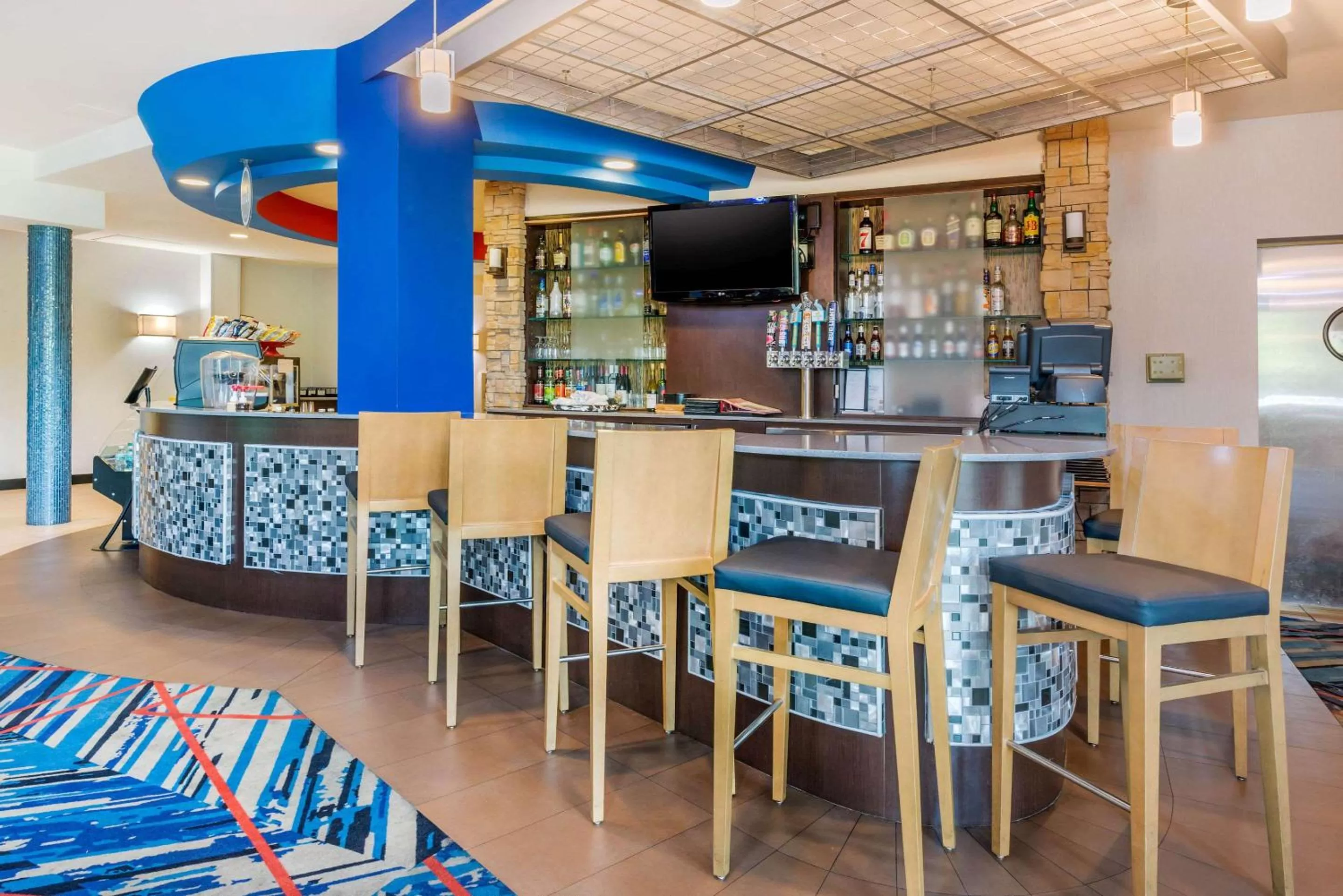 Lounge or bar in Cambria Hotel Ft Lauderdale, Airport South & Cruise Port