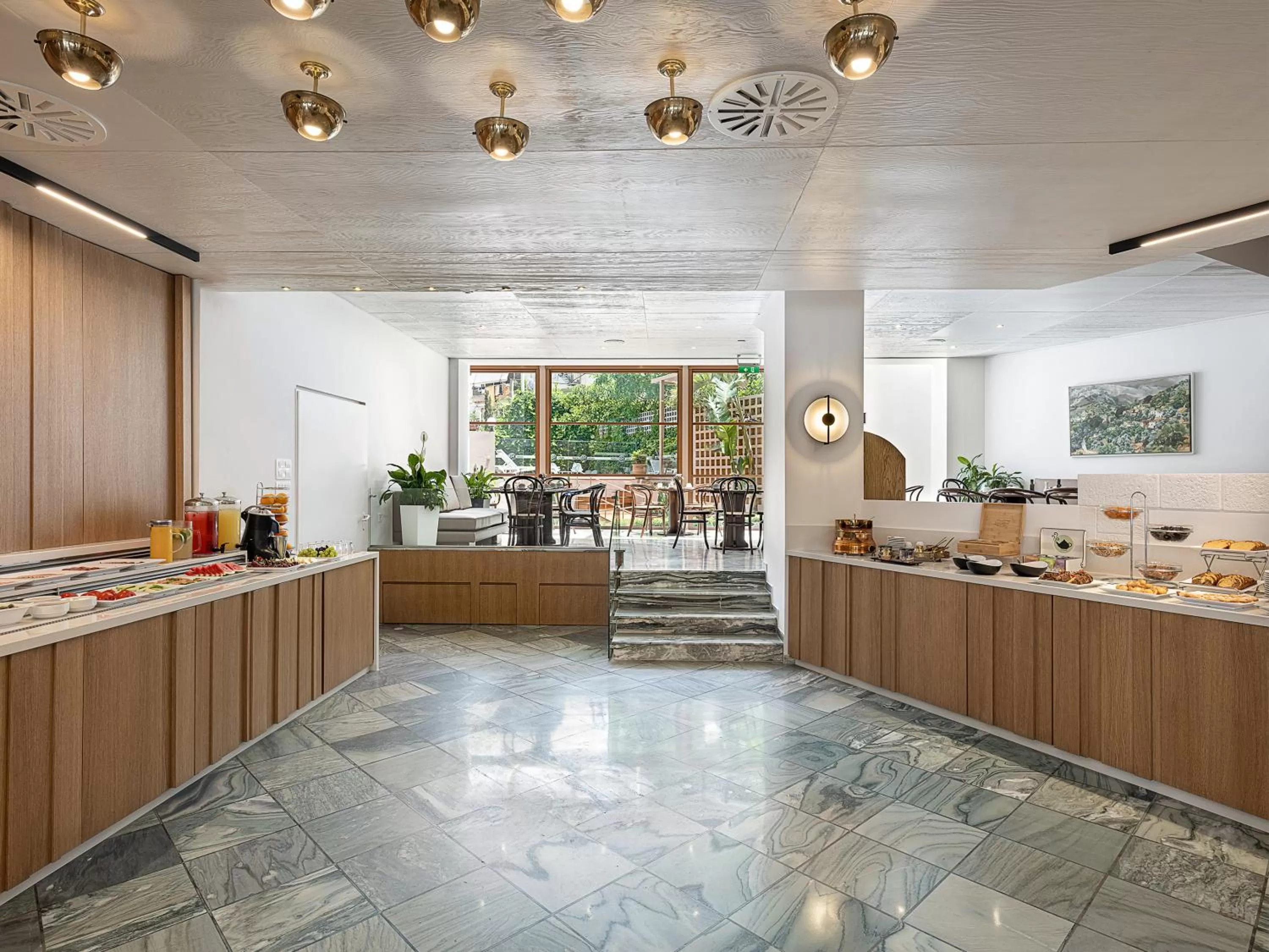 Restaurant/places to eat in Civitel Akali Hotel